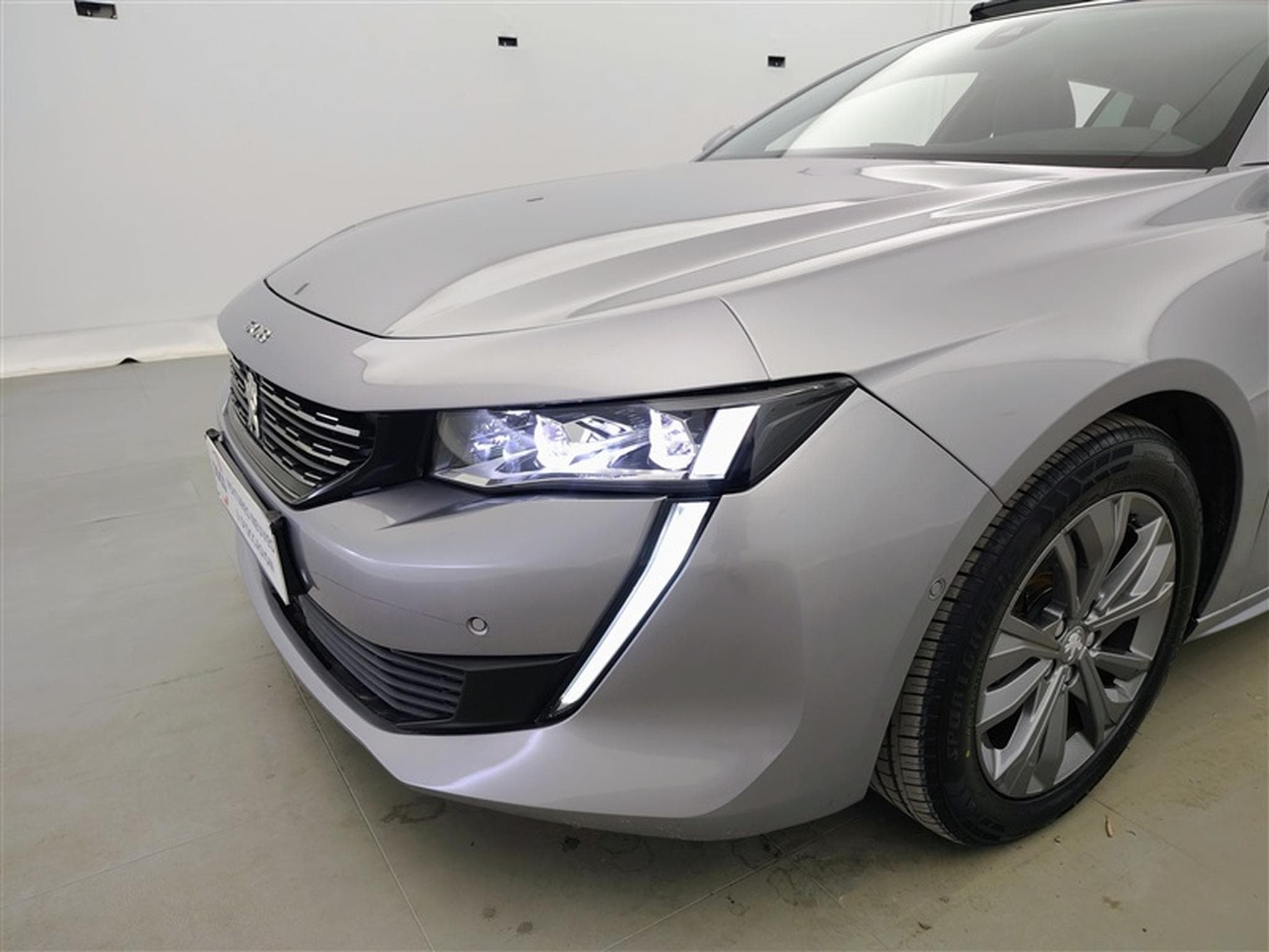 Peugeot 508 SW 1.5 BlueHDi EAT8 Allure Cuir / Navi / Led / Pano (2020) - Foto 15