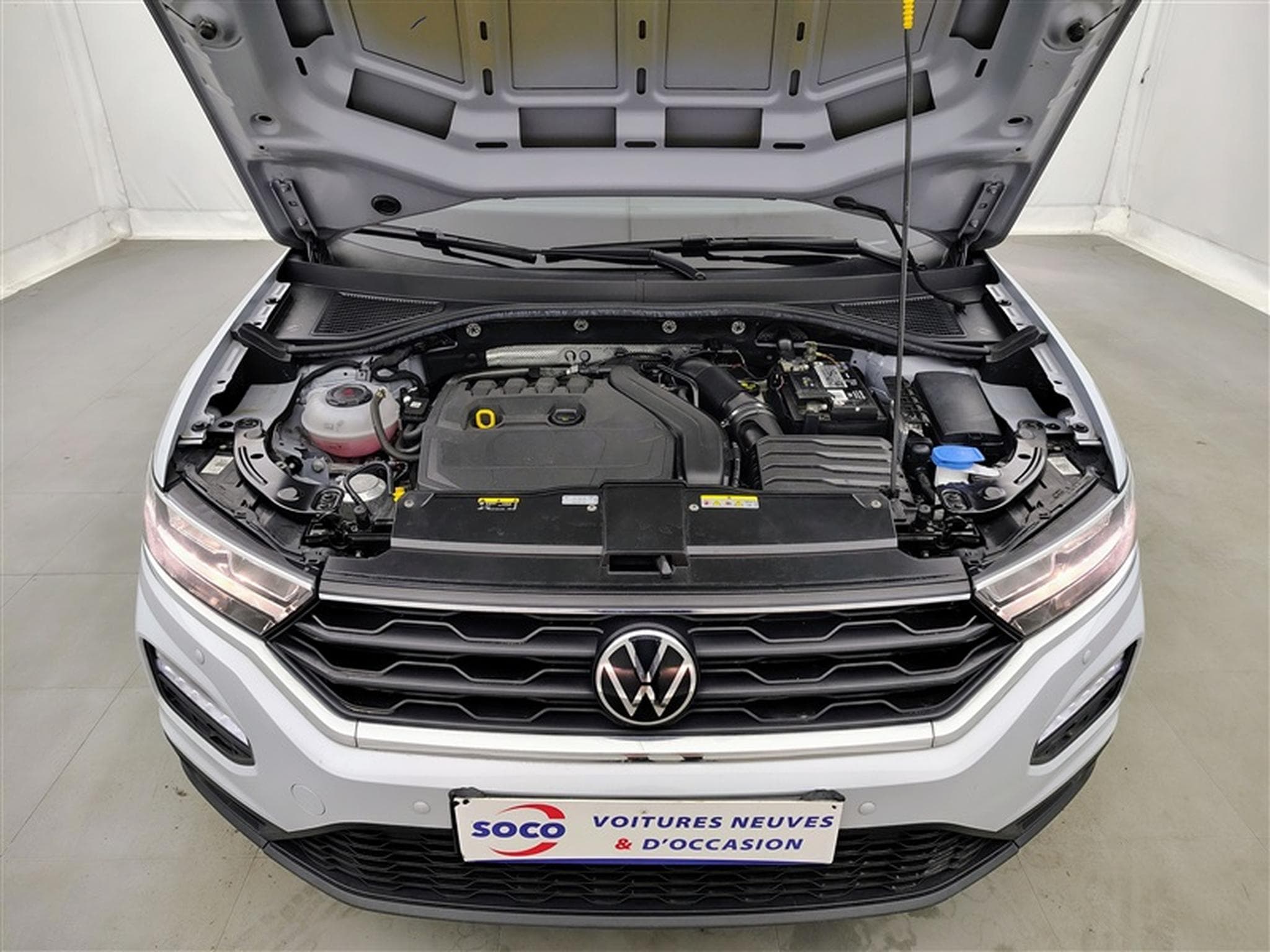 VW T-Roc 1.5 TSI  DSG  Navi / PDC av+ar (2021) - Foto 18