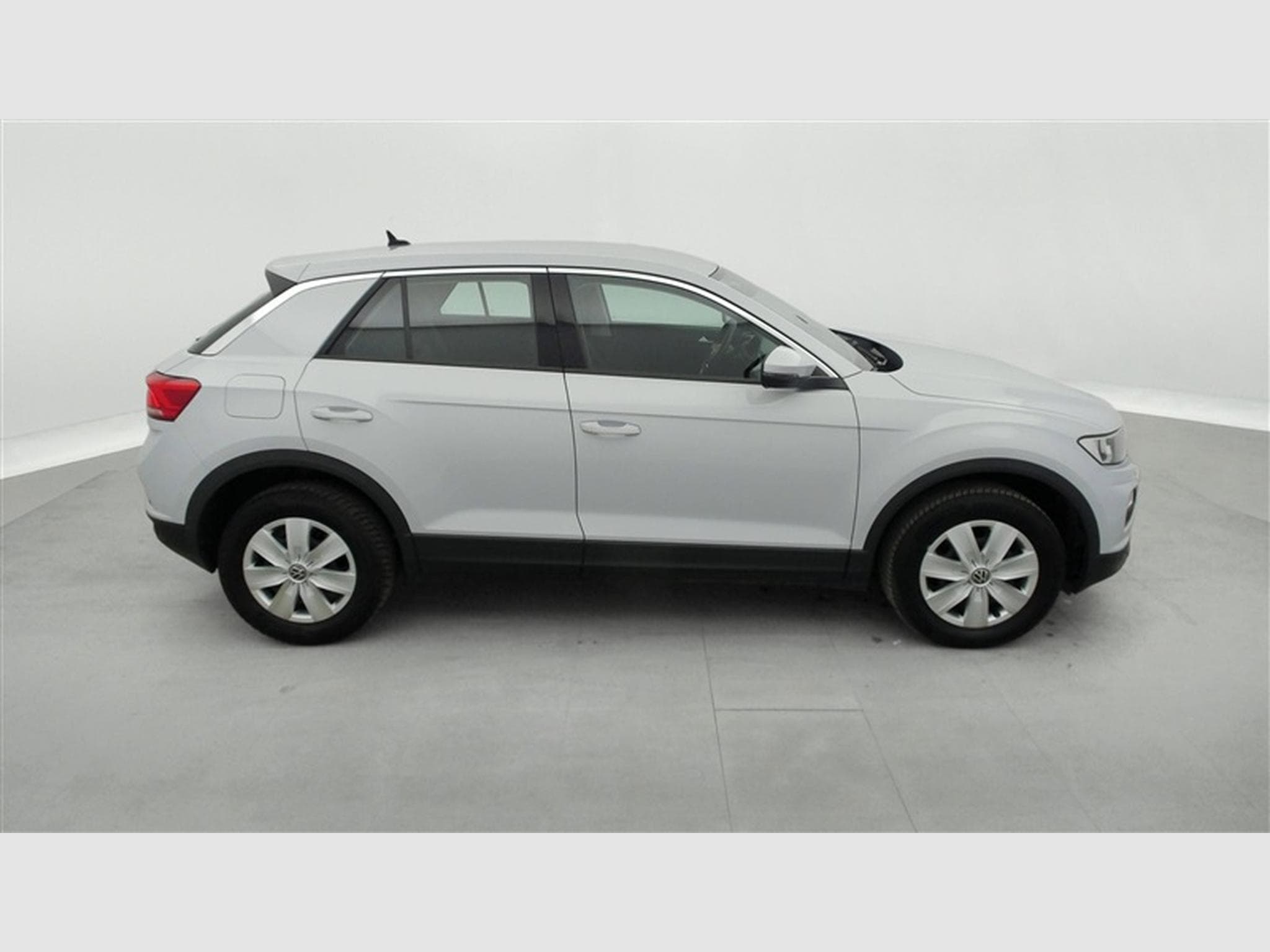 VW T-Roc 1.5 TSI  DSG  Navi / PDC av+ar (2021) - Foto 23