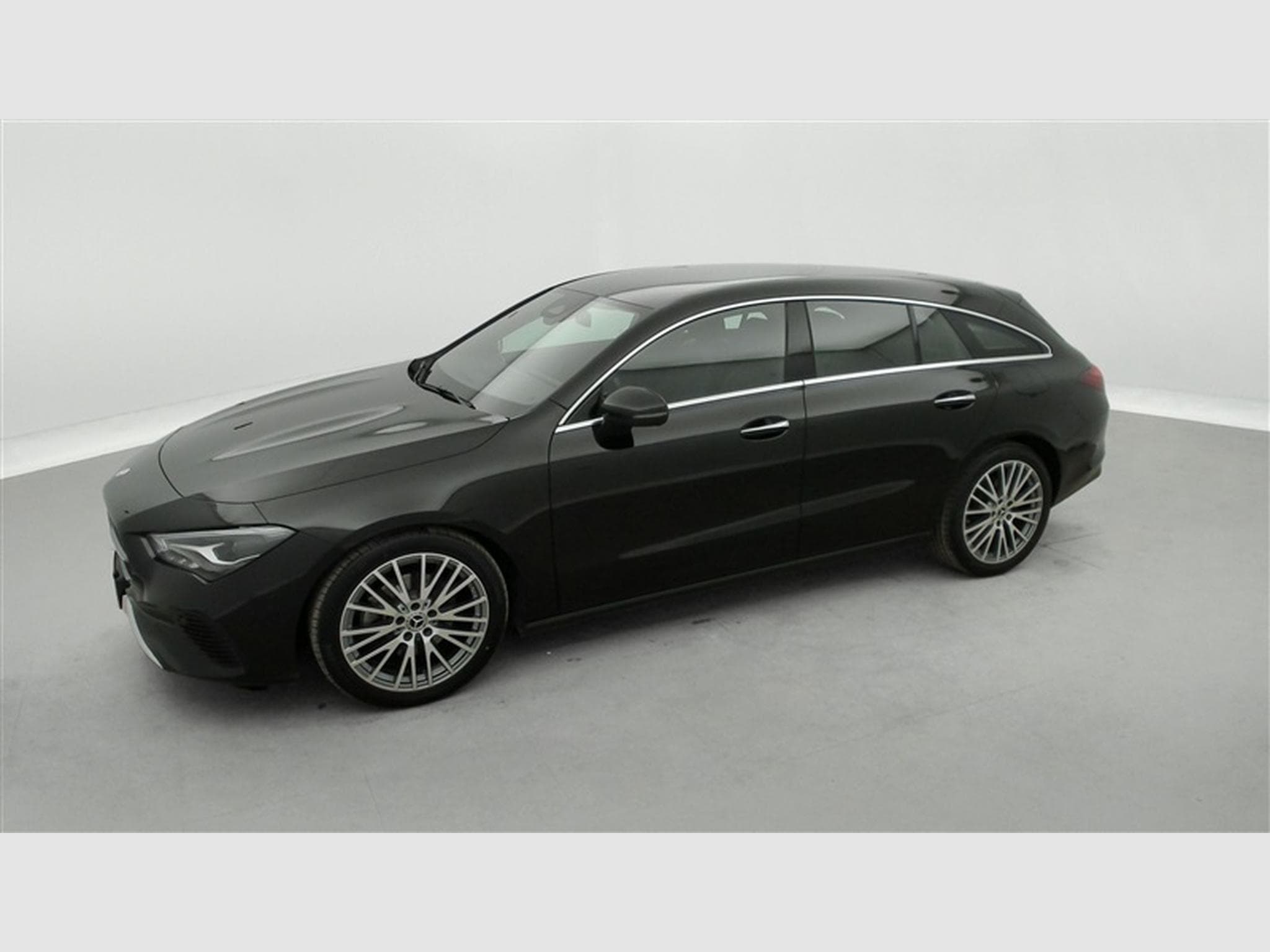 Mercedes CLA 180 Shoot Break Exécutive AT7 FACELIFT NAVI / CUIR SP/ FULL LED (2024) - Foto 20