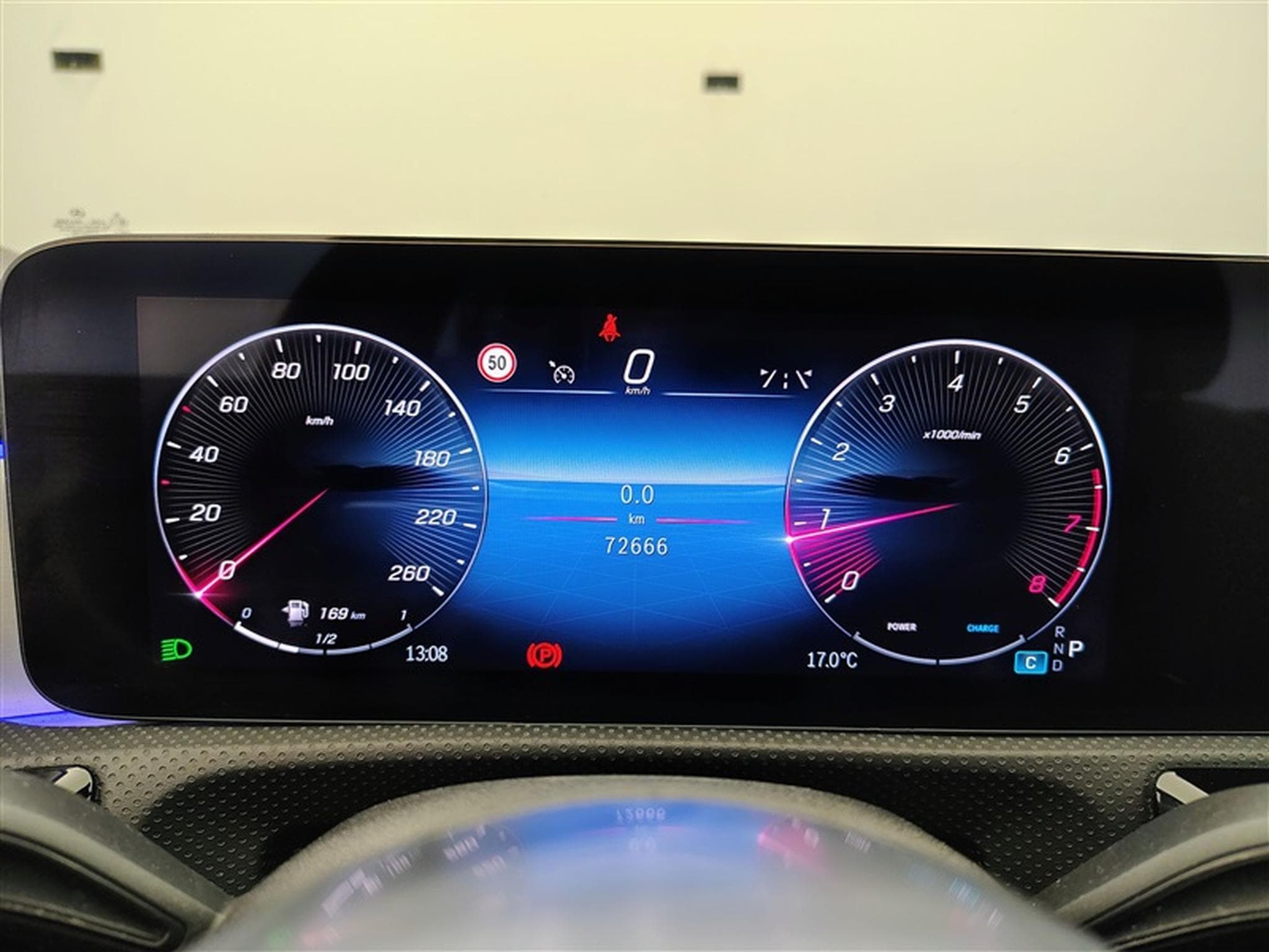 Mercedes CLA 180 Shoot Break Exécutive AT7 FACELIFT NAVI / CUIR SP/ FULL LED (2024) - Foto 9