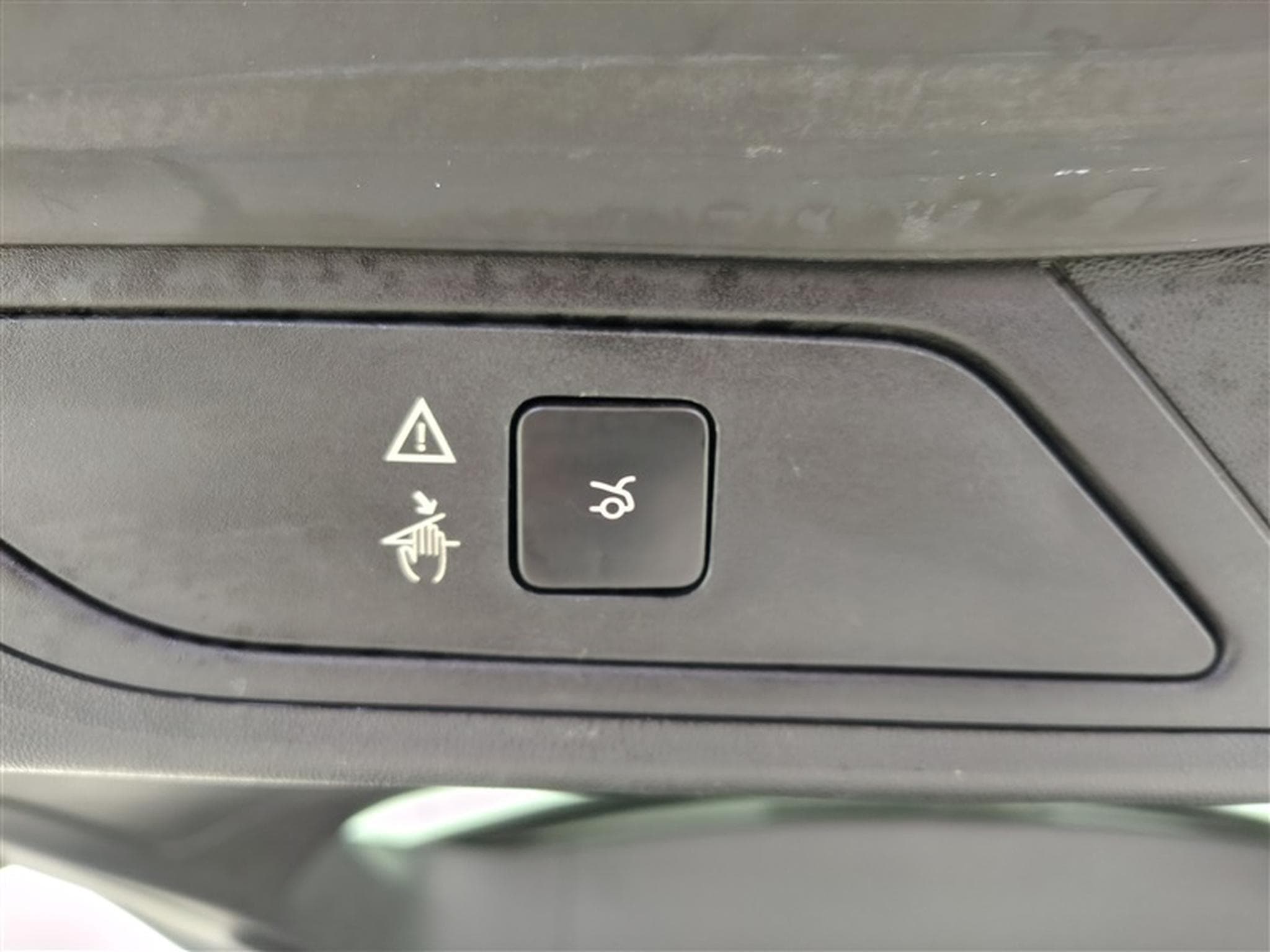 Citroen C4 SpaceTourer 1.2 PureTech Feel Pack Safety & Drive Assist / Toit Pano (2019) - Photo 21