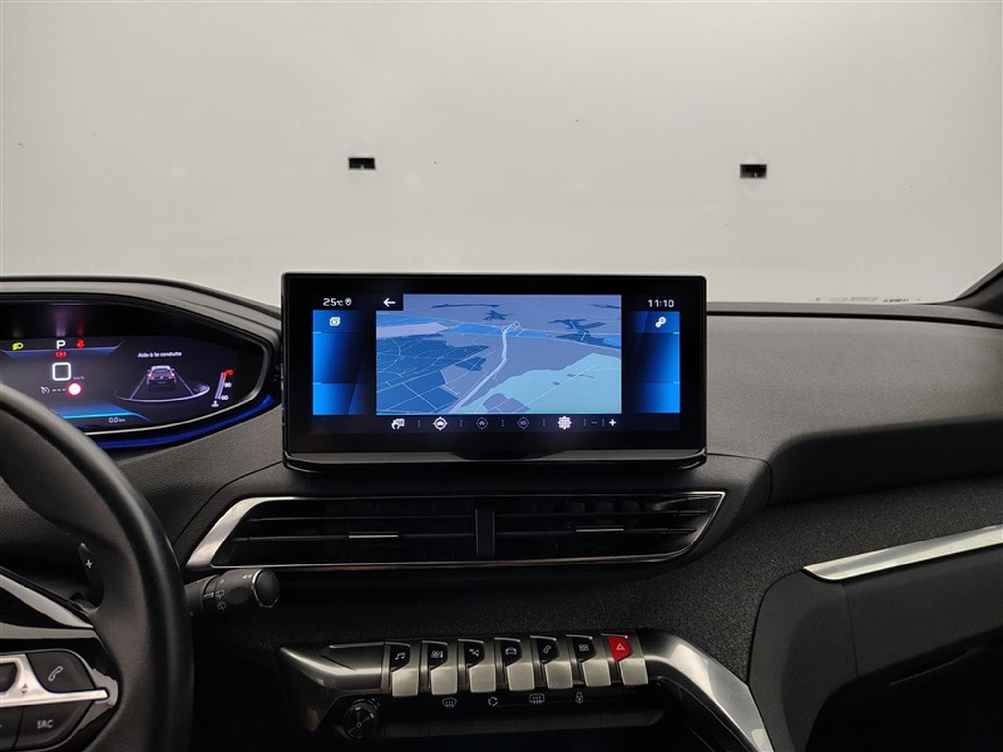 Peugeot 5008 1.2 PureTech 130Cv EAT8 Allure Pack 7PL / NAVI / FULL LED (2023) - Photo 11