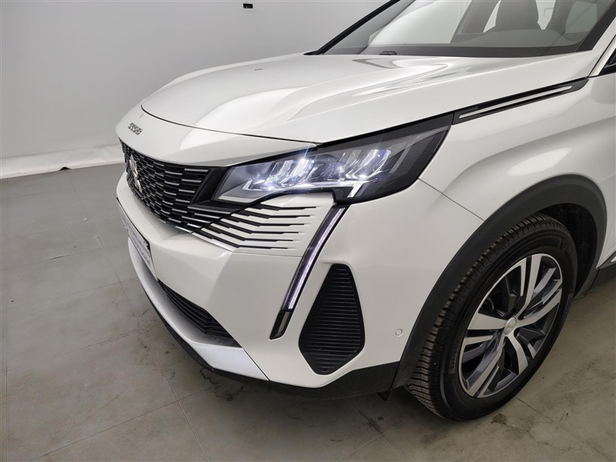 Peugeot 5008 1.2 PureTech 130Cv EAT8 Allure Pack 7PL / NAVI / FULL LED (2023) - Photo 15