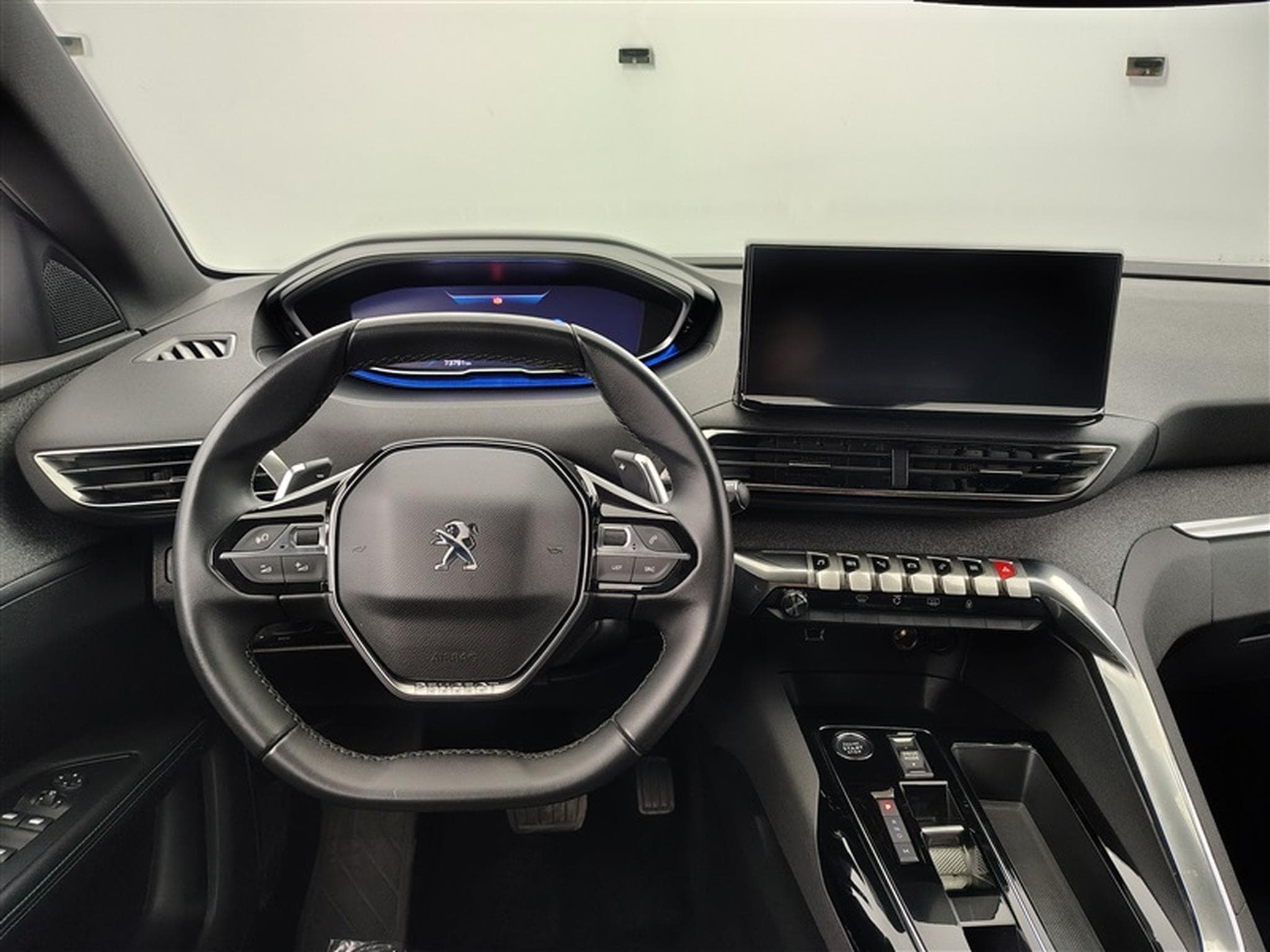 Peugeot 5008 1.2 PureTech 130Cv EAT8 Allure Pack 7PL / NAVI / FULL LED (2023) - Photo 9
