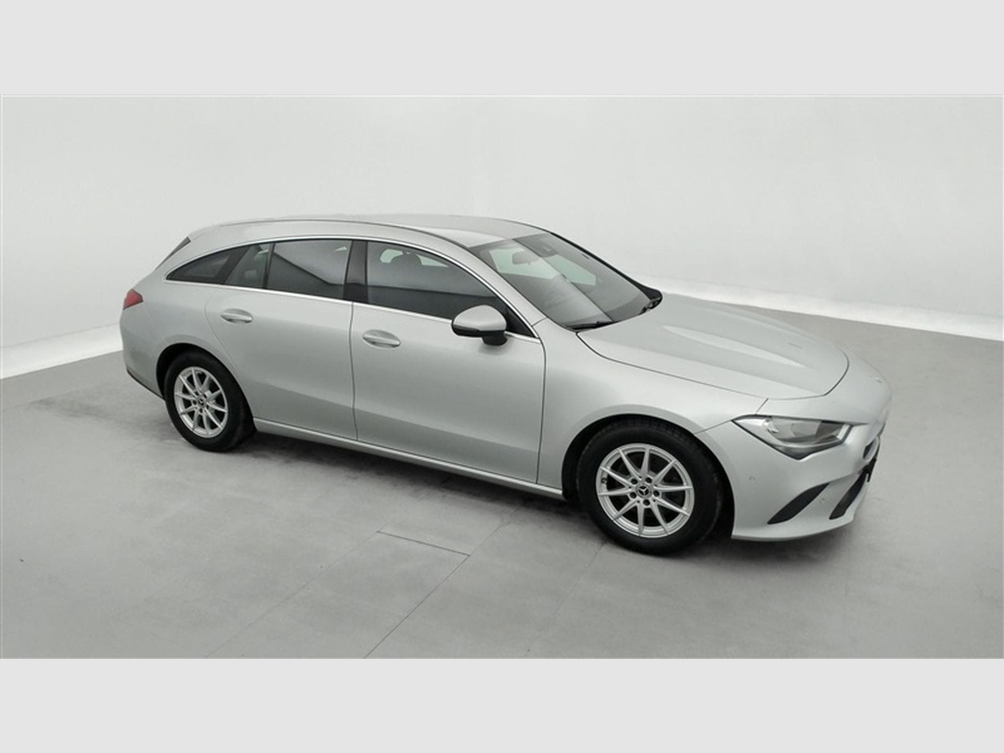 Mercedes CLA 180 ShootingBreak CLA 180 d 7G-Tronic Business NAVI / CAMERA (2022) - Photo 22