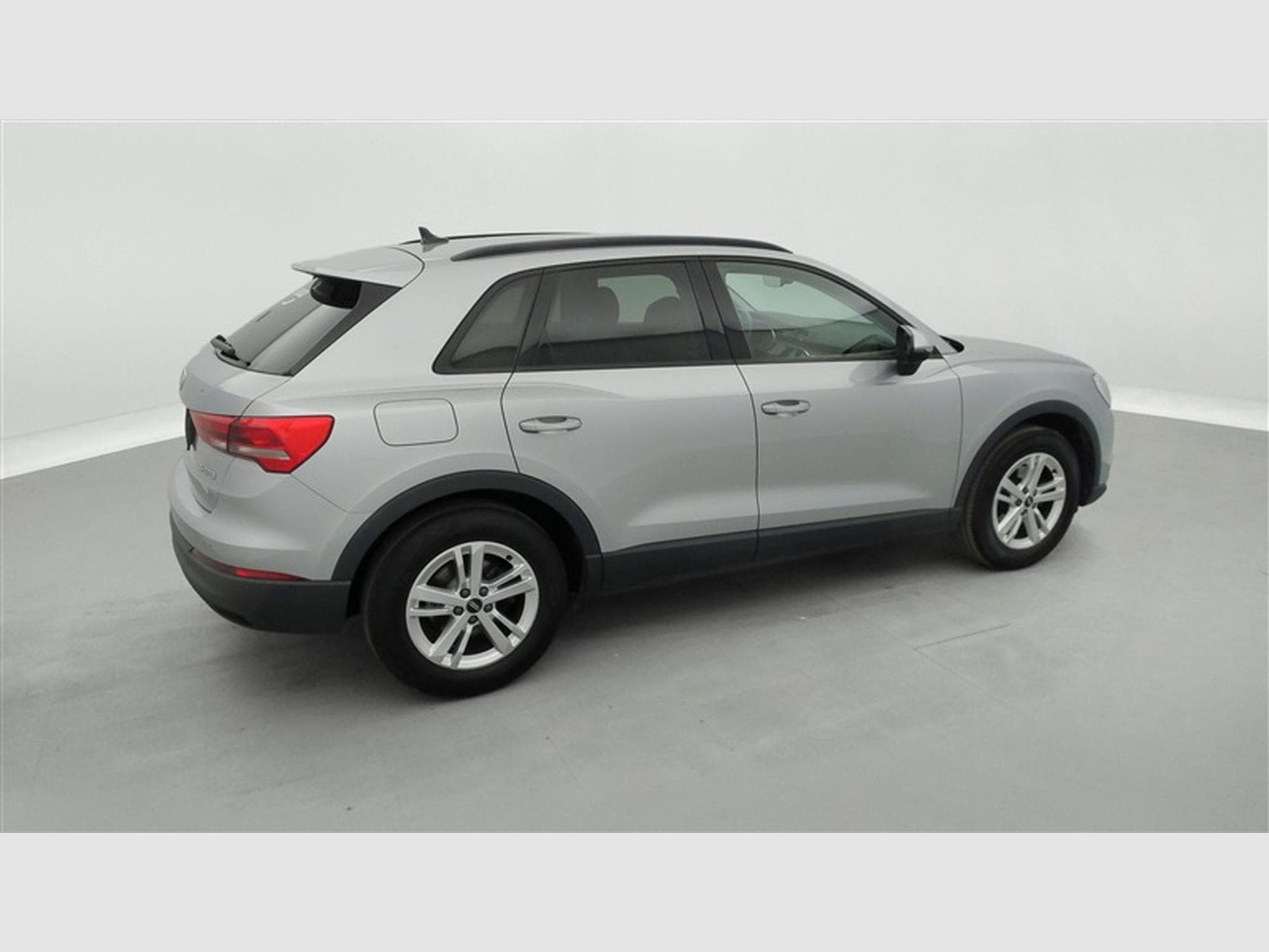 Audi Q3 35 TFSI Business Edition S.Tronic CUIR/NAVI/LED/JA17 (2022) - Photo 24