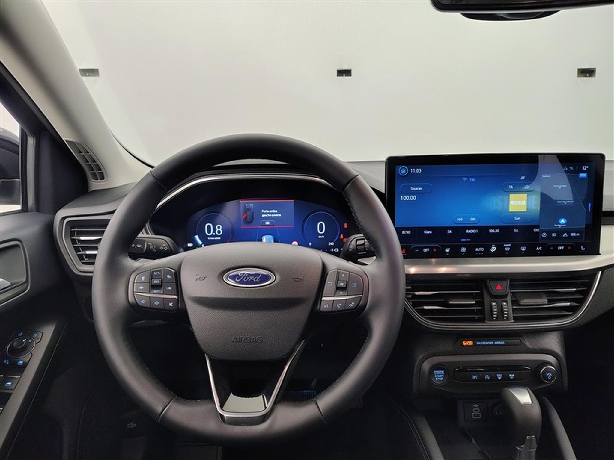 Ford Focus 1.0 EcoBoost 155Cv Titanium X Navi / PDC av+ar (2025) - Foto 9