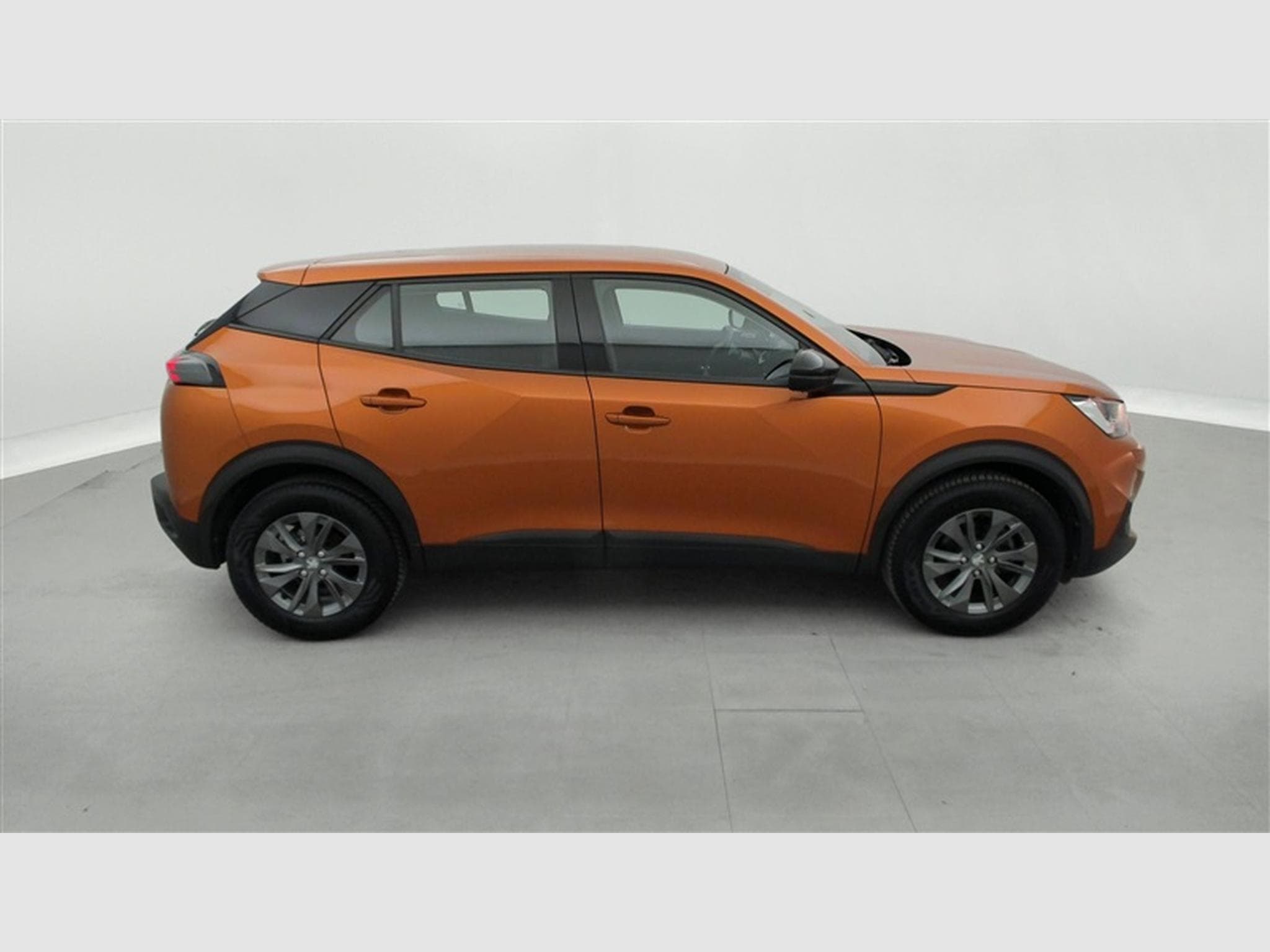 Peugeot 2008 1.2 PureTech Active Pack NAVI/JA/PDC (2023) - Foto 24