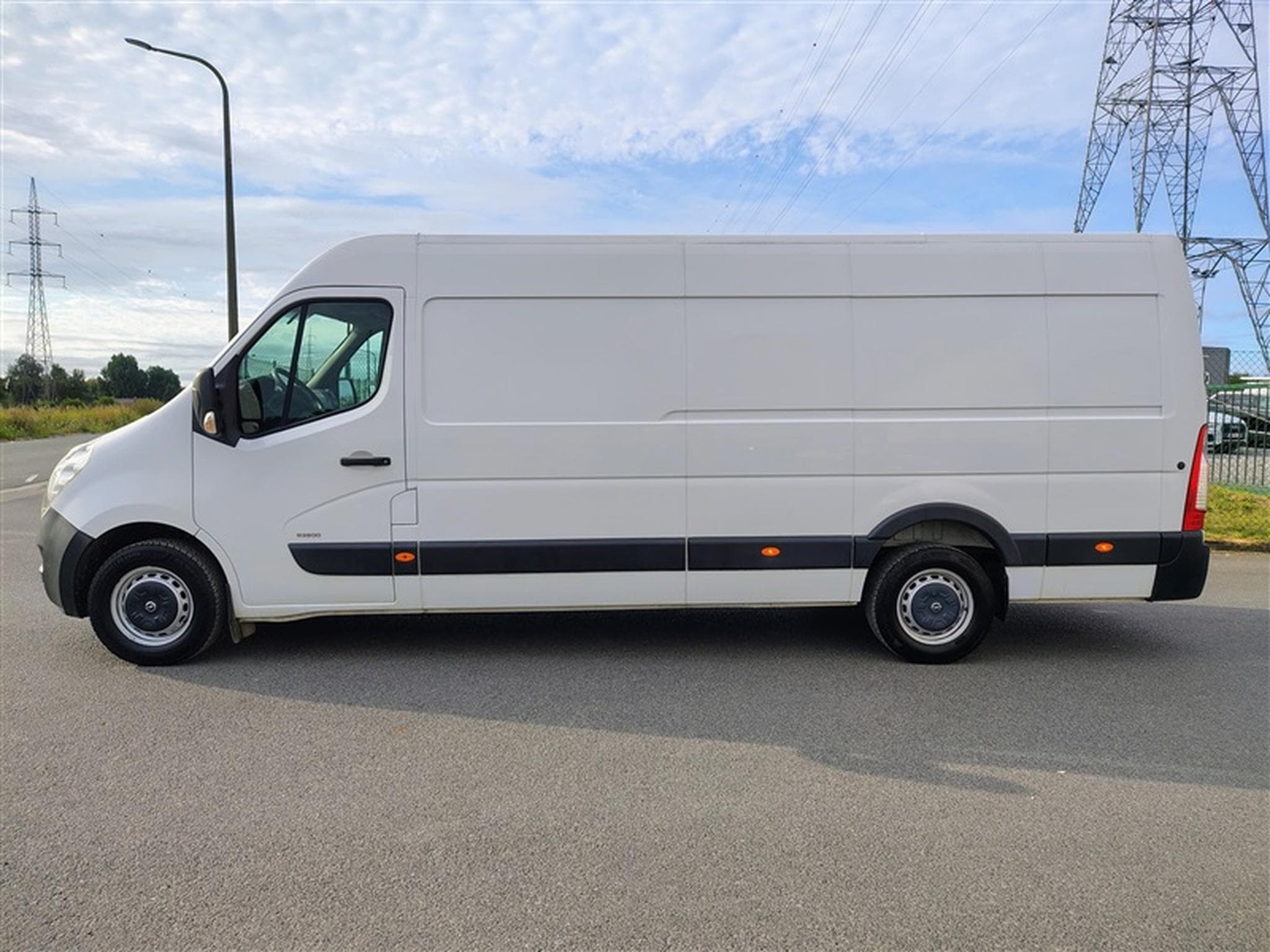 Opel Movano 2.3 BiTurbo L4H2 CLIM (2019) - Foto 3