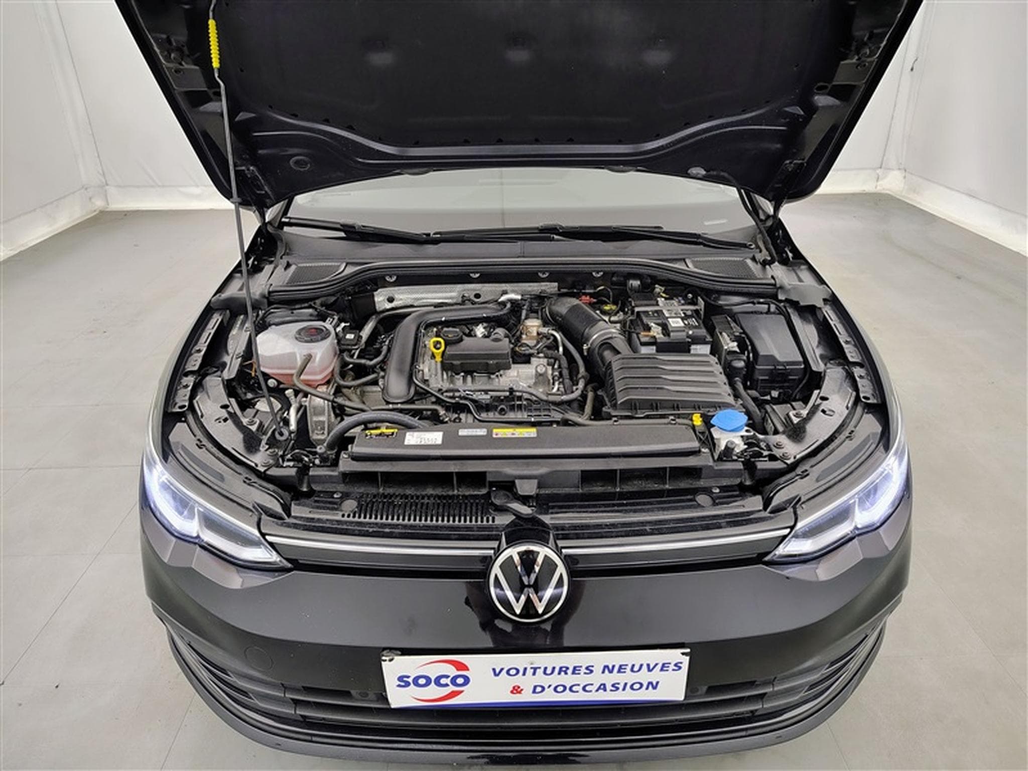 VW Golf 1.0 TSI Life CARPLAY / FULL LED / PDC / ALU (2023) - Photo 19