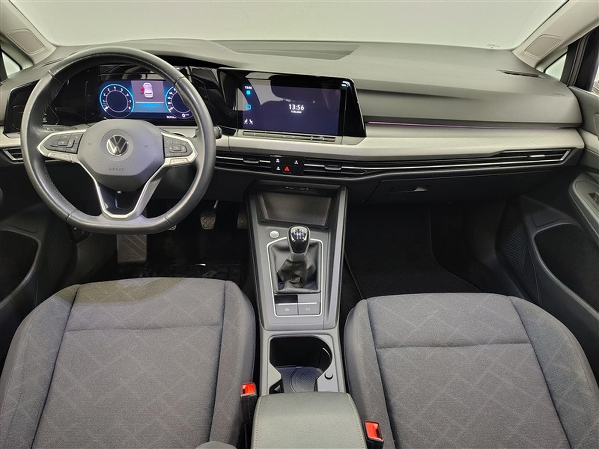 VW Golf 1.0 TSI Life CARPLAY / FULL LED / PDC / ALU (2023) - Photo 8
