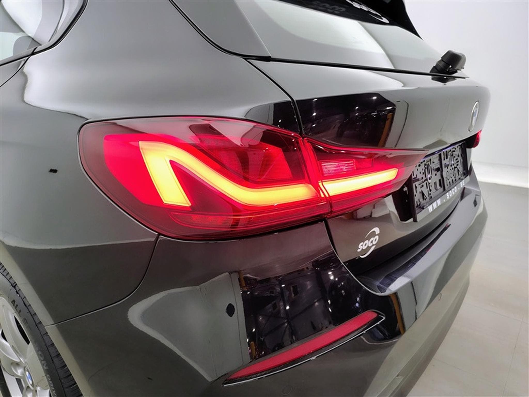 BMW 116 116 d Business NAVI/FULL LED/JA16/PDC (2023) - Foto 16