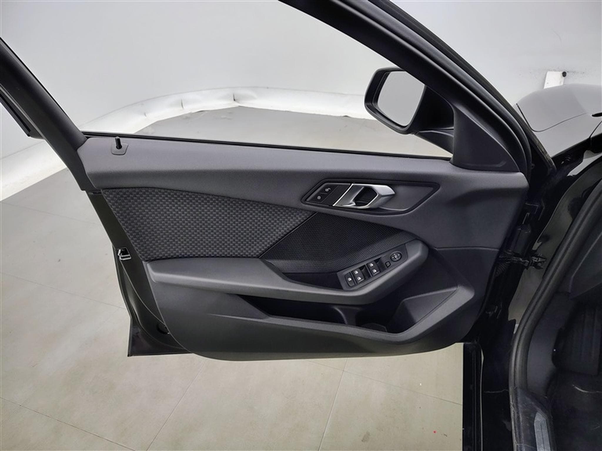 BMW 116 116 d Business NAVI/FULL LED/JA16/PDC (2023) - Foto 17