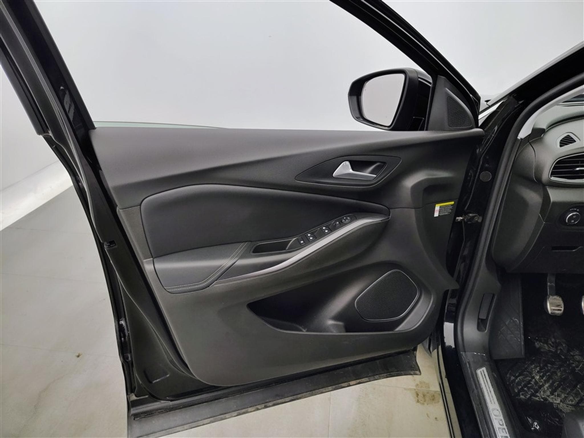 Opel Grandland 1.5D ECOTEC Ultimate CUIR/NAVI/FULL LED/JA18/PDC (2021) - Photo 16