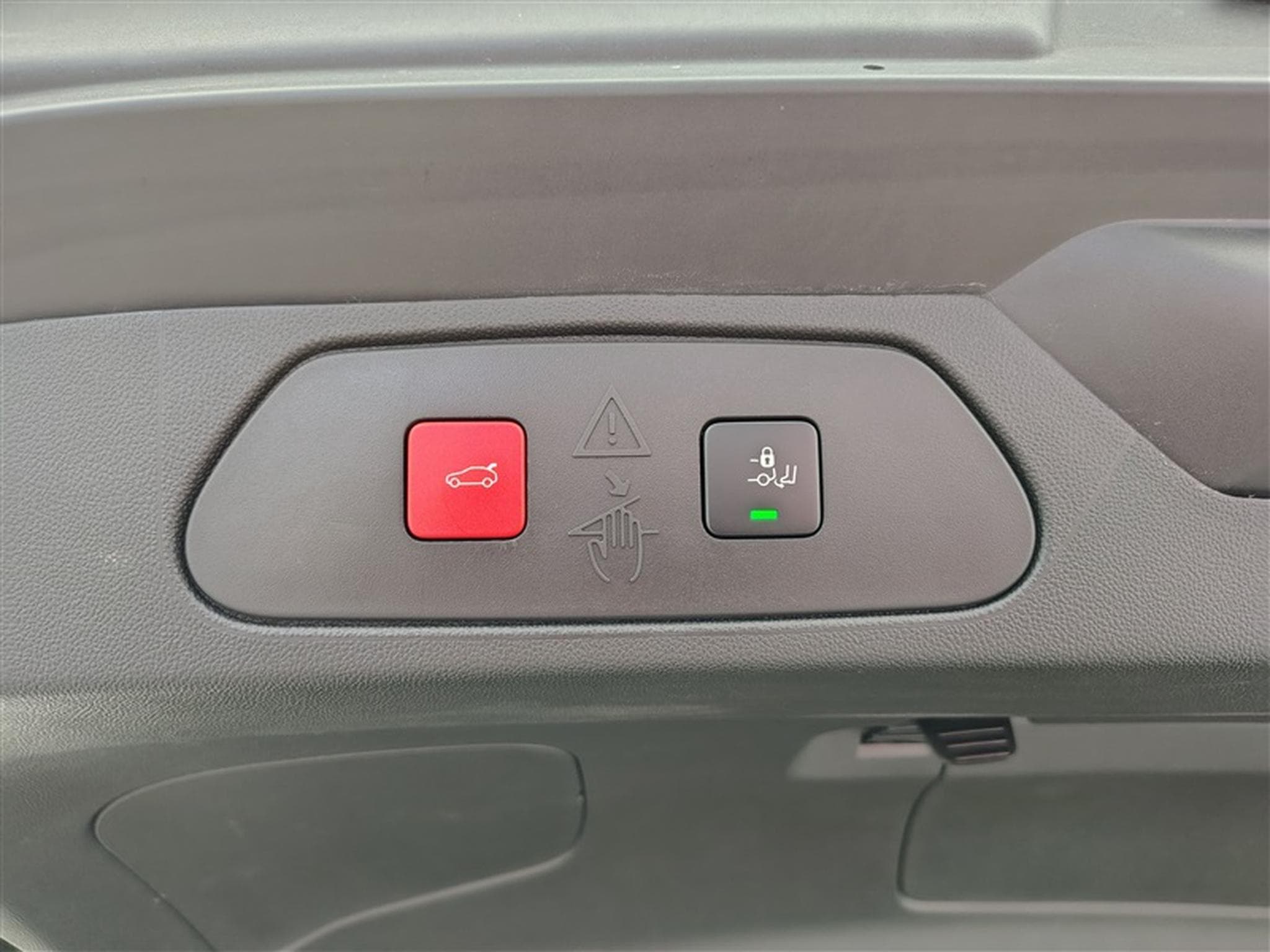 Opel Grandland 1.5D ECOTEC Ultimate CUIR/NAVI/FULL LED/JA18/PDC (2021) - Photo 18