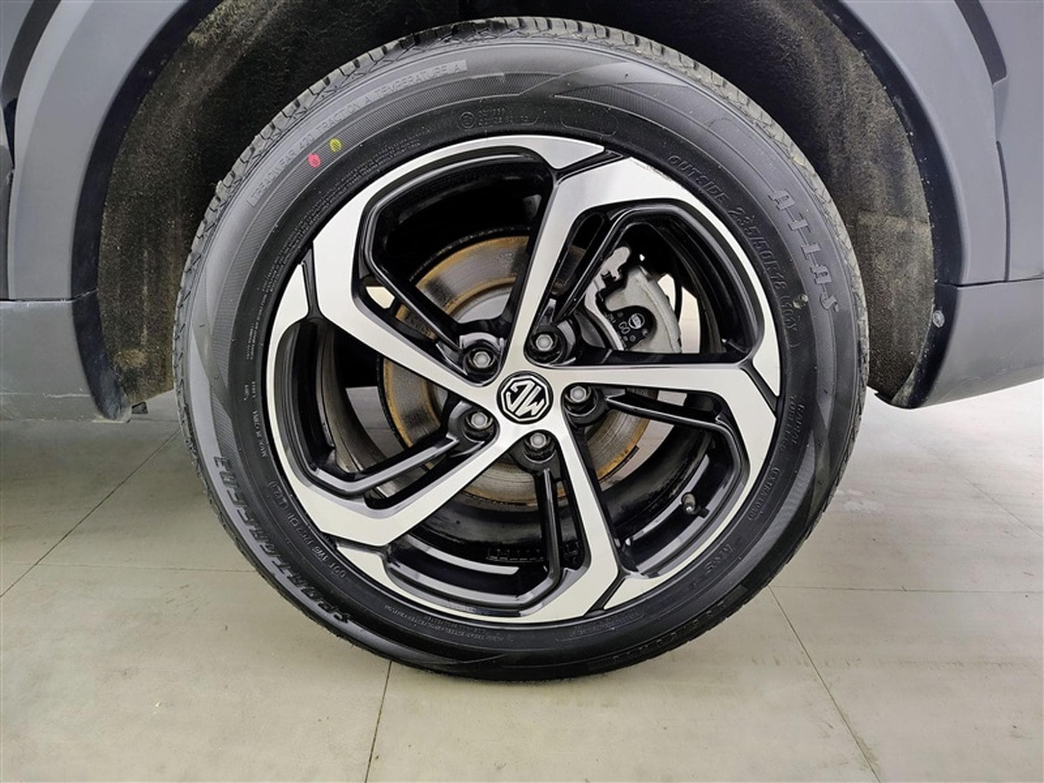 MG HS Facelift 1.5 T-GDi 160cv BVA Luxury NAVI / CUIR / TOIT PANO (2024) - Photo 6