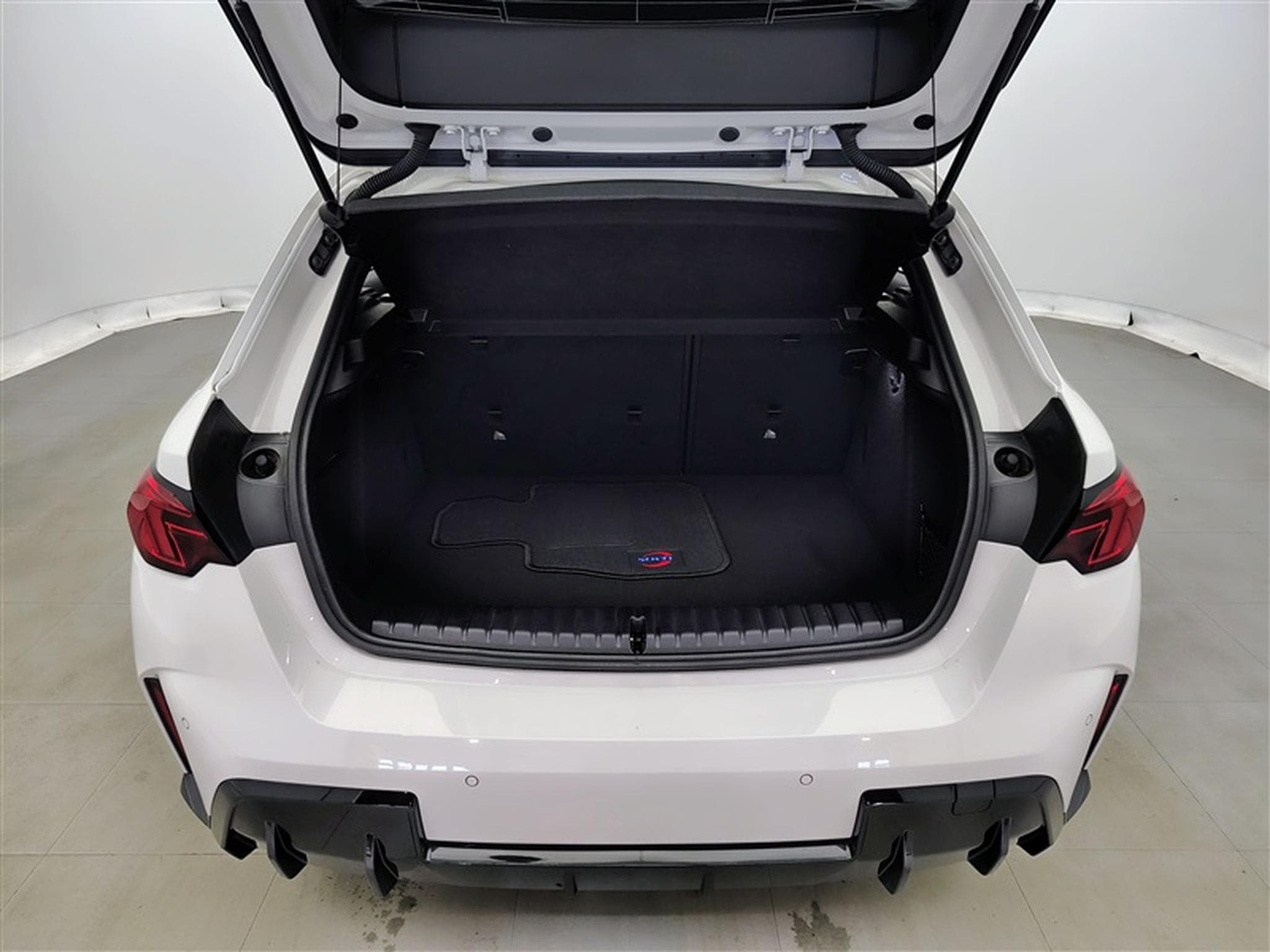 BMW 118 118 dA Pack M NAVI / FULL LED / CUIR SPORT / CAMERA / JA 19" (2025) - Photo 14