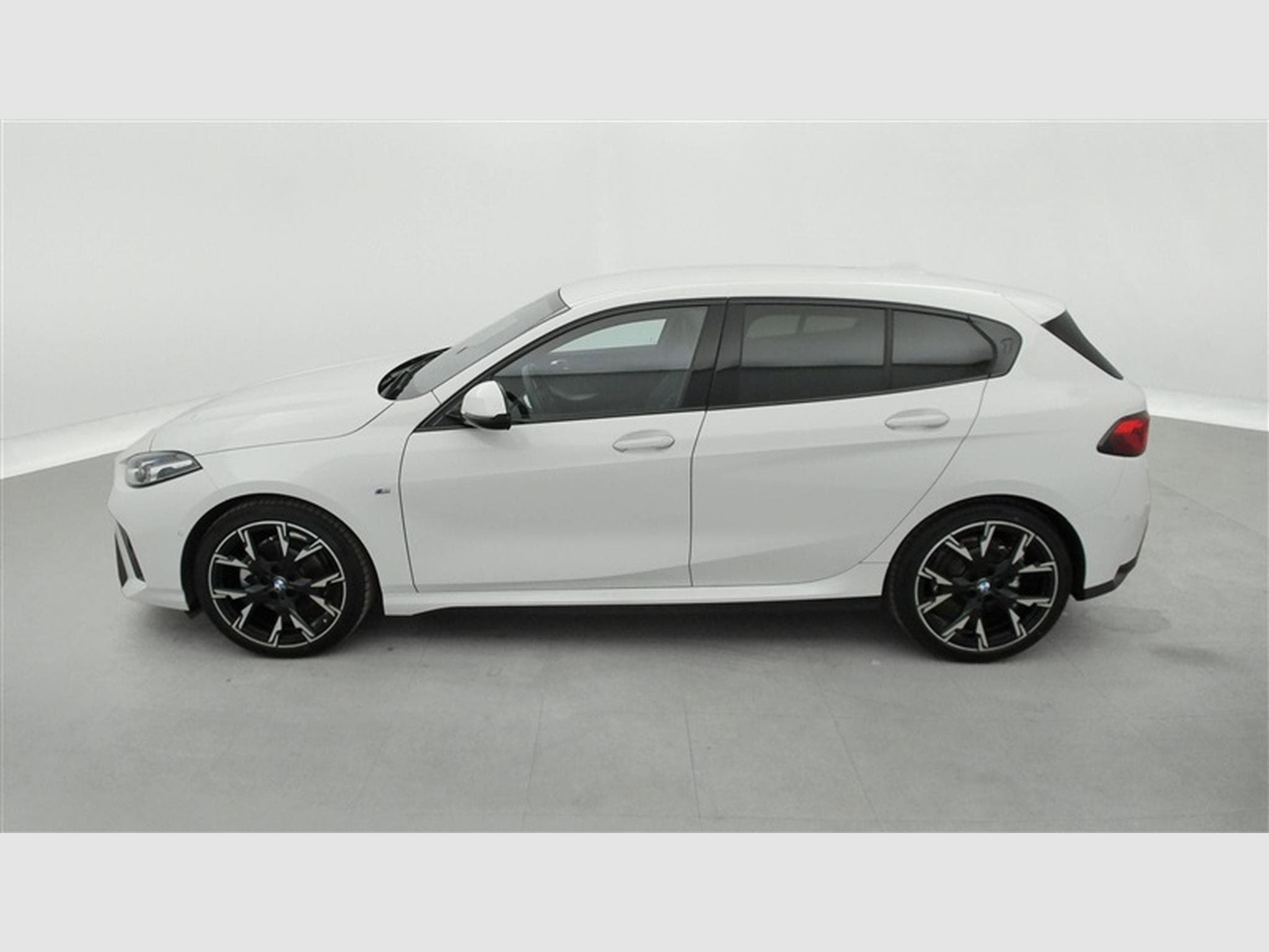 BMW 118 118 dA Pack M NAVI / FULL LED / CUIR SPORT / CAMERA / JA 19" (2025) - Photo 3