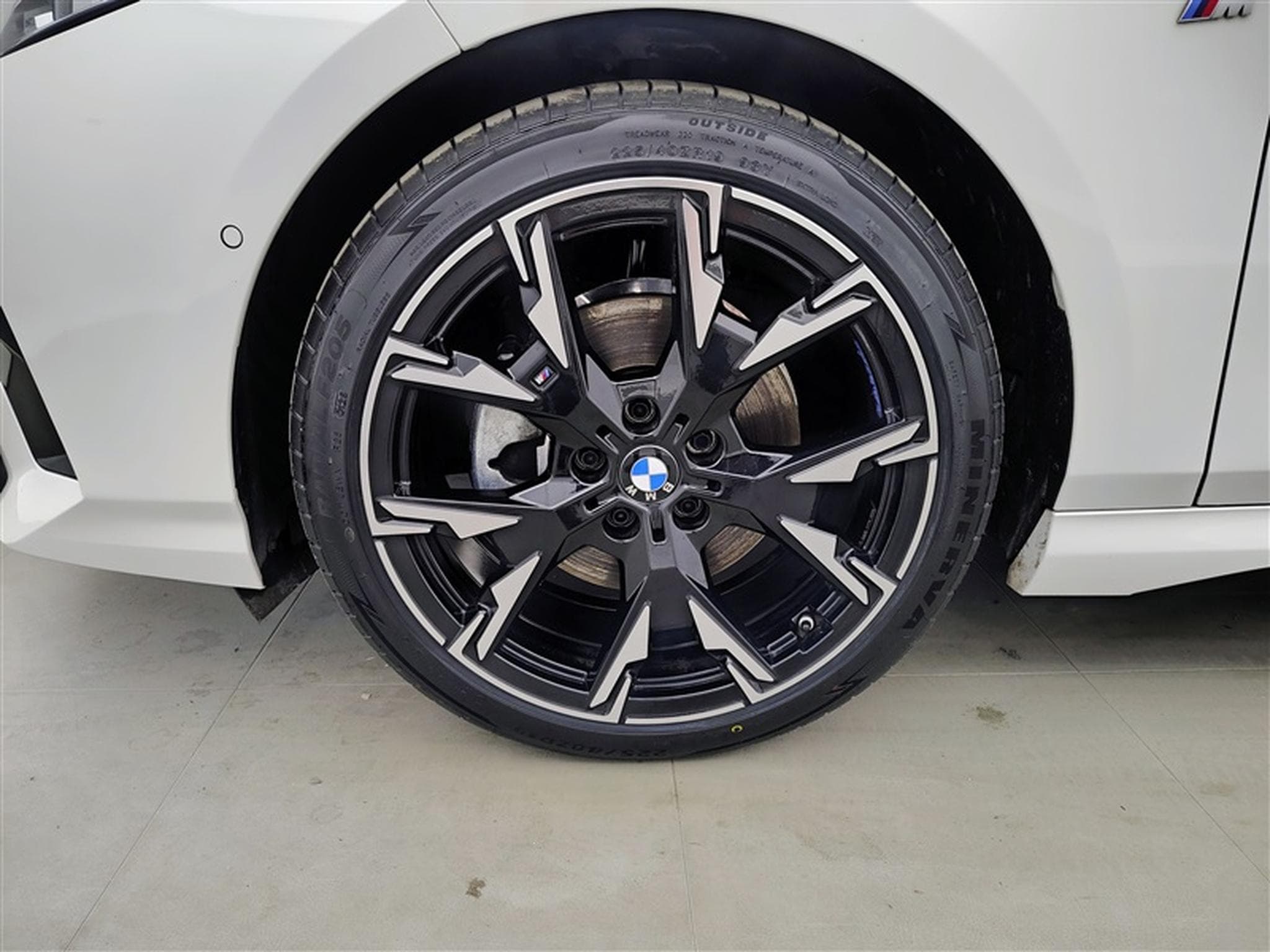 BMW 118 118 dA Pack M NAVI / FULL LED / CUIR SPORT / CAMERA / JA 19" (2025) - Photo 6