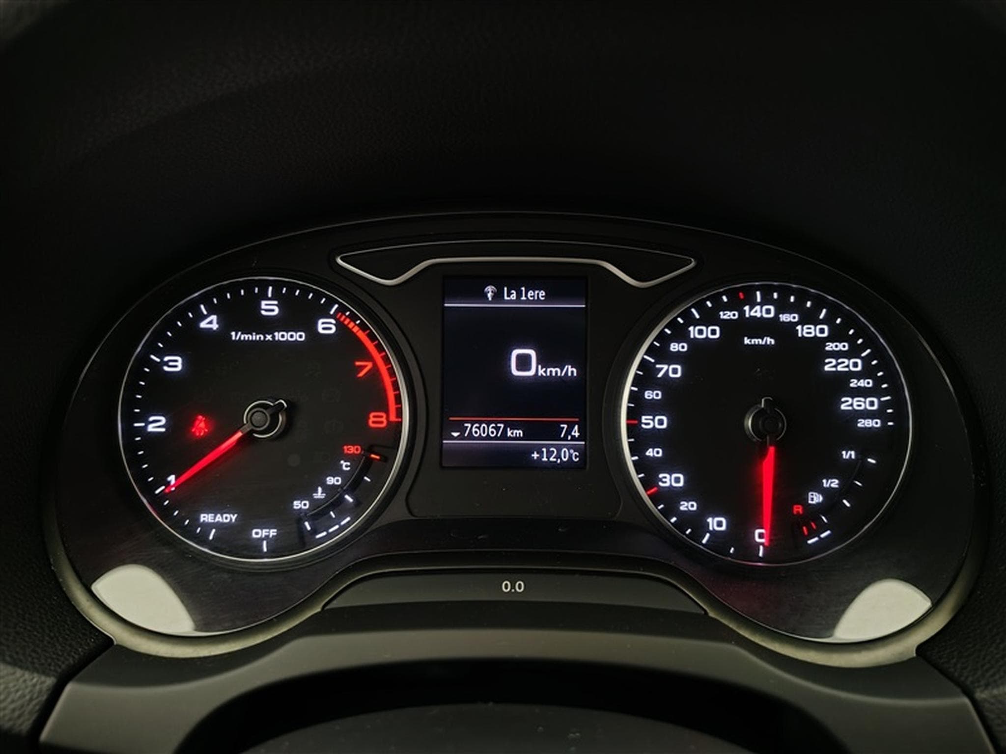 Audi A3 30 TFSI S-Line *NAVI/FULL LED/CUIR SPORT/CAM/PDC/JA* (2019) - Photo 10