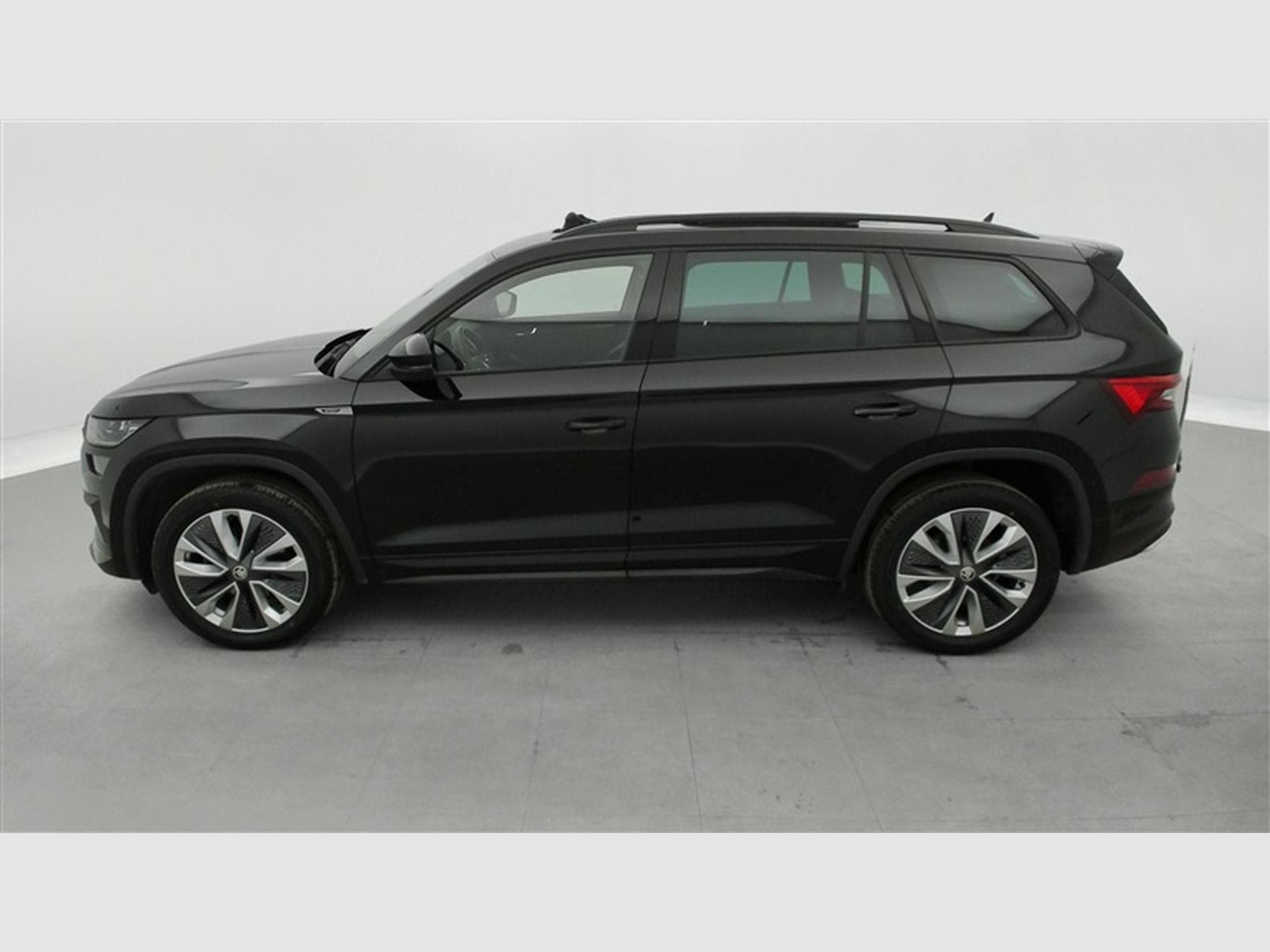 Skoda Kodiaq 1.5 TSI 150Cv DSG Sportline 7PL / NAVI / CAMERA / TO PANO (2024) - Photo 3