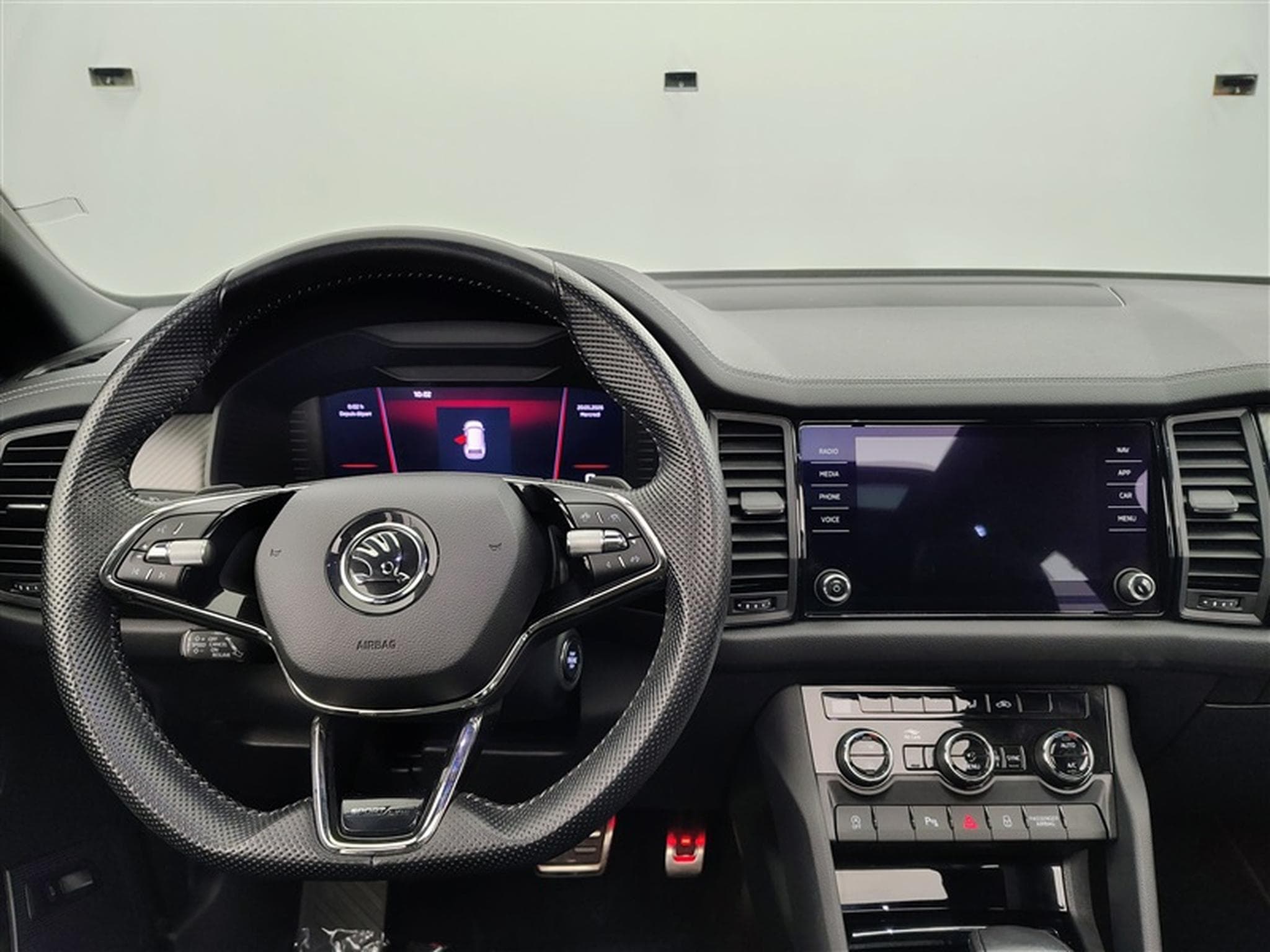 Skoda Kodiaq 1.5 TSI 150Cv DSG Sportline 7PL / NAVI / CAMERA / TO PANO (2024) - Photo 9