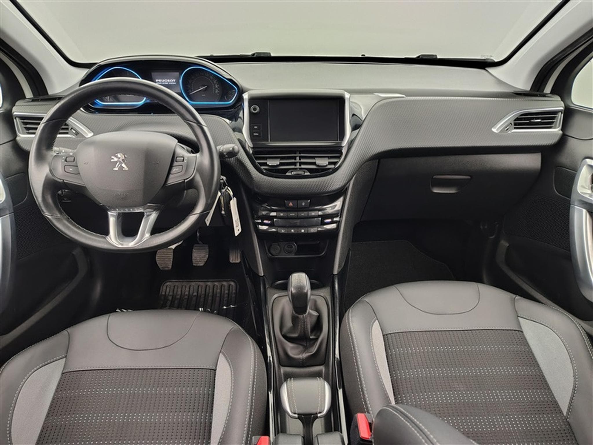 Peugeot 2008 1.5 BlueHDi Allure S&S (EU6.2) (2019) - Photo 8