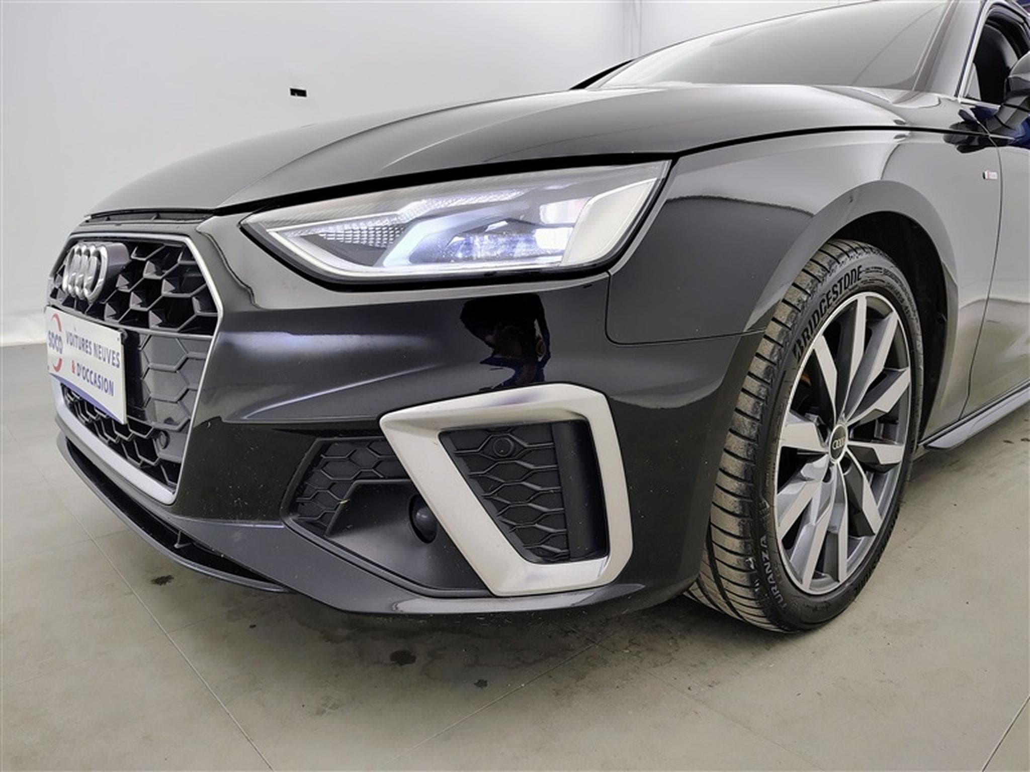 Audi A4 Avant 30 TDi S-tronic S-Line Navi / Led (2022) - Photo 15