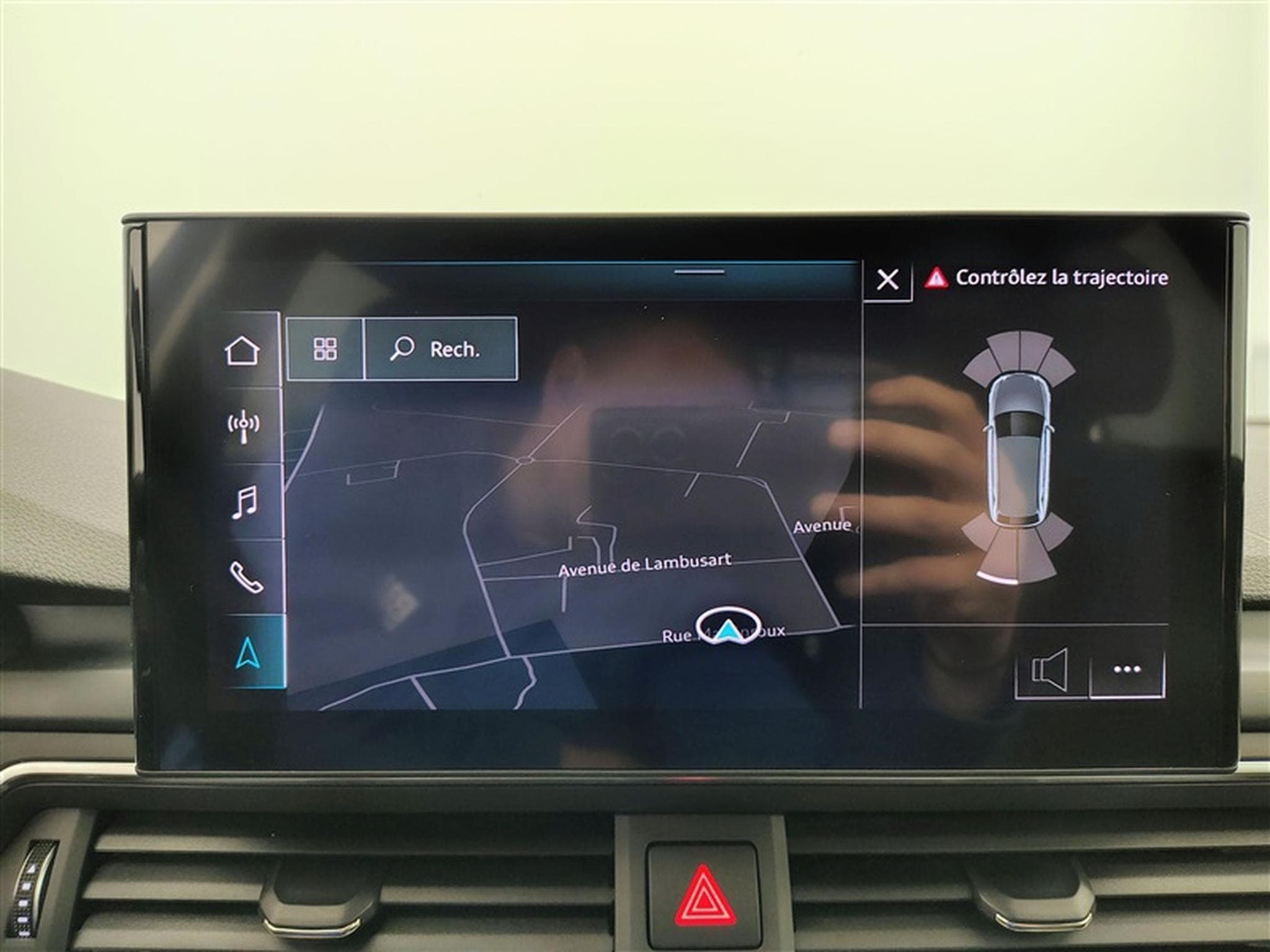 Audi A4 Avant 30 TDi S-tronic S-Line Navi / Led (2022) - Photo 17