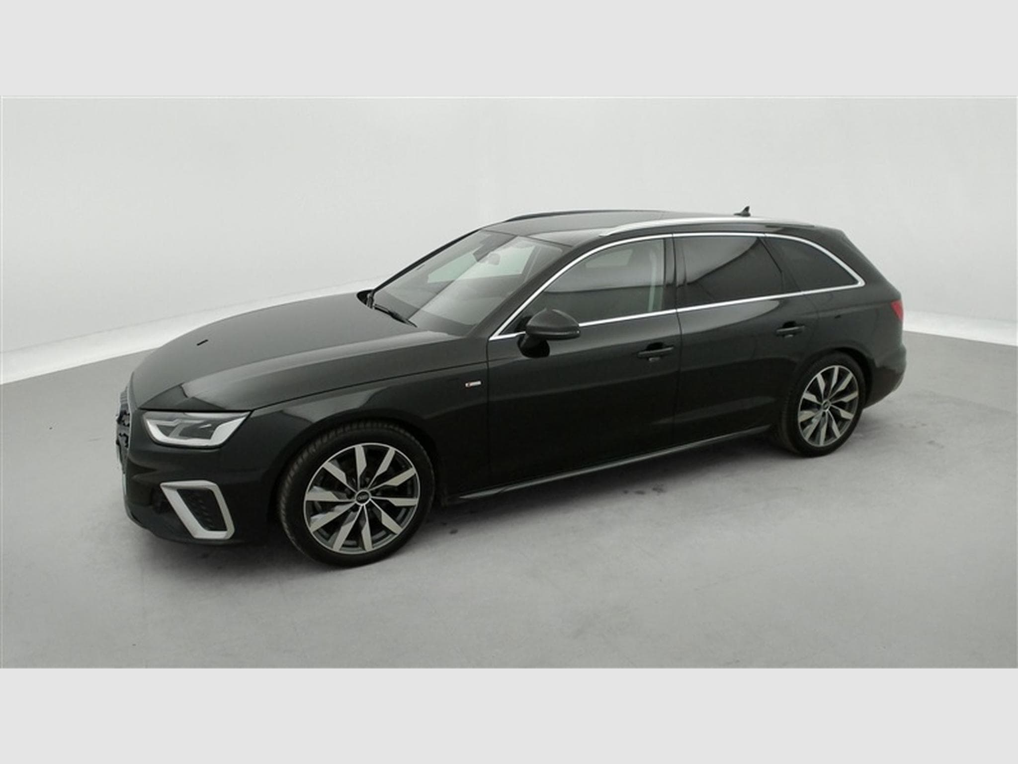 Audi A4 Avant 30 TDi S-tronic S-Line Navi / Led (2022) - Photo 22
