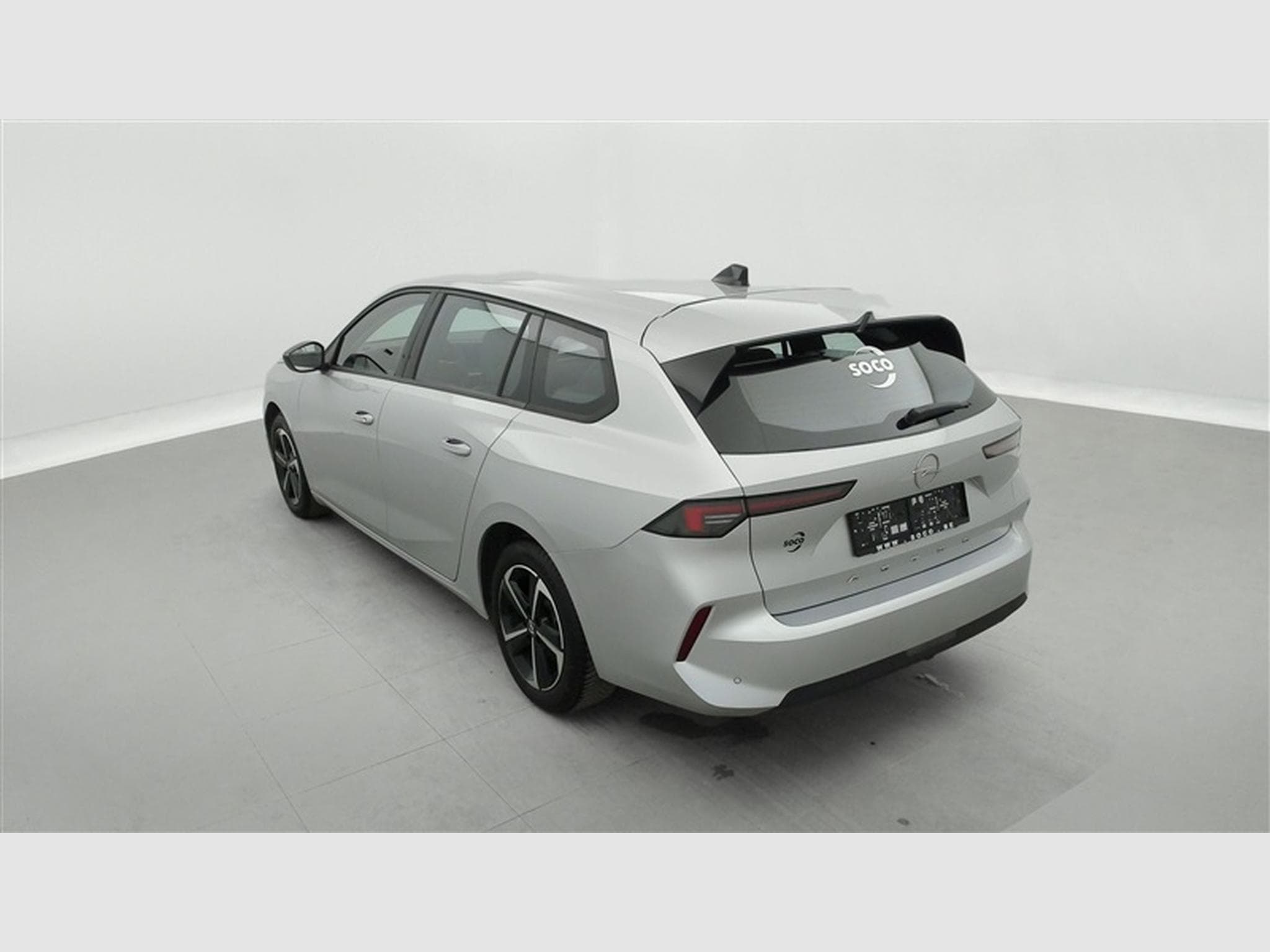Opel Astra Sports Tourer 1.2 Turbo Edition NAVI / FULL LED / CARPLAY (2024) - Photo 2