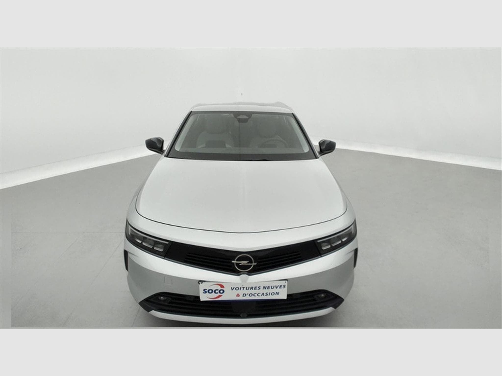Opel Astra Sports Tourer 1.2 Turbo Edition NAVI / FULL LED / CARPLAY (2024) - Photo 4