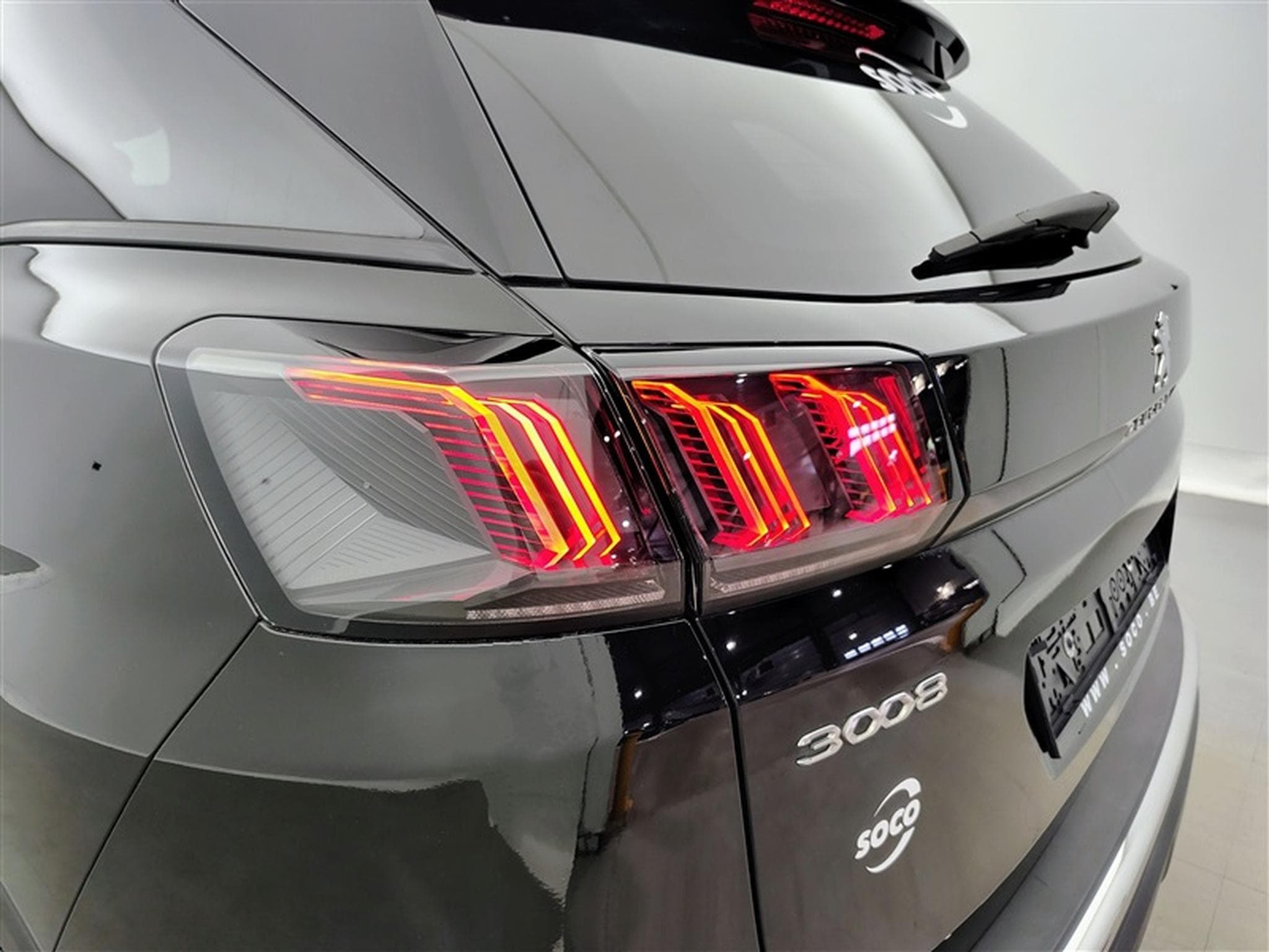 Peugeot 3008 1.2 PureTech Allure°NAV°CARPLAY°FULL LED°PDC AV-AR°JA18 (2021) - Photo 16