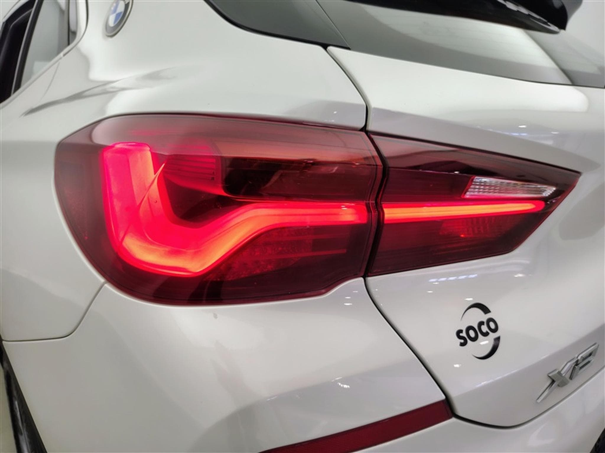 BMW X2 2.0iA xDrive20 4WD/CUIR/NAVI/FULL LED/TO PANO/JA18 (2021) - Foto 16