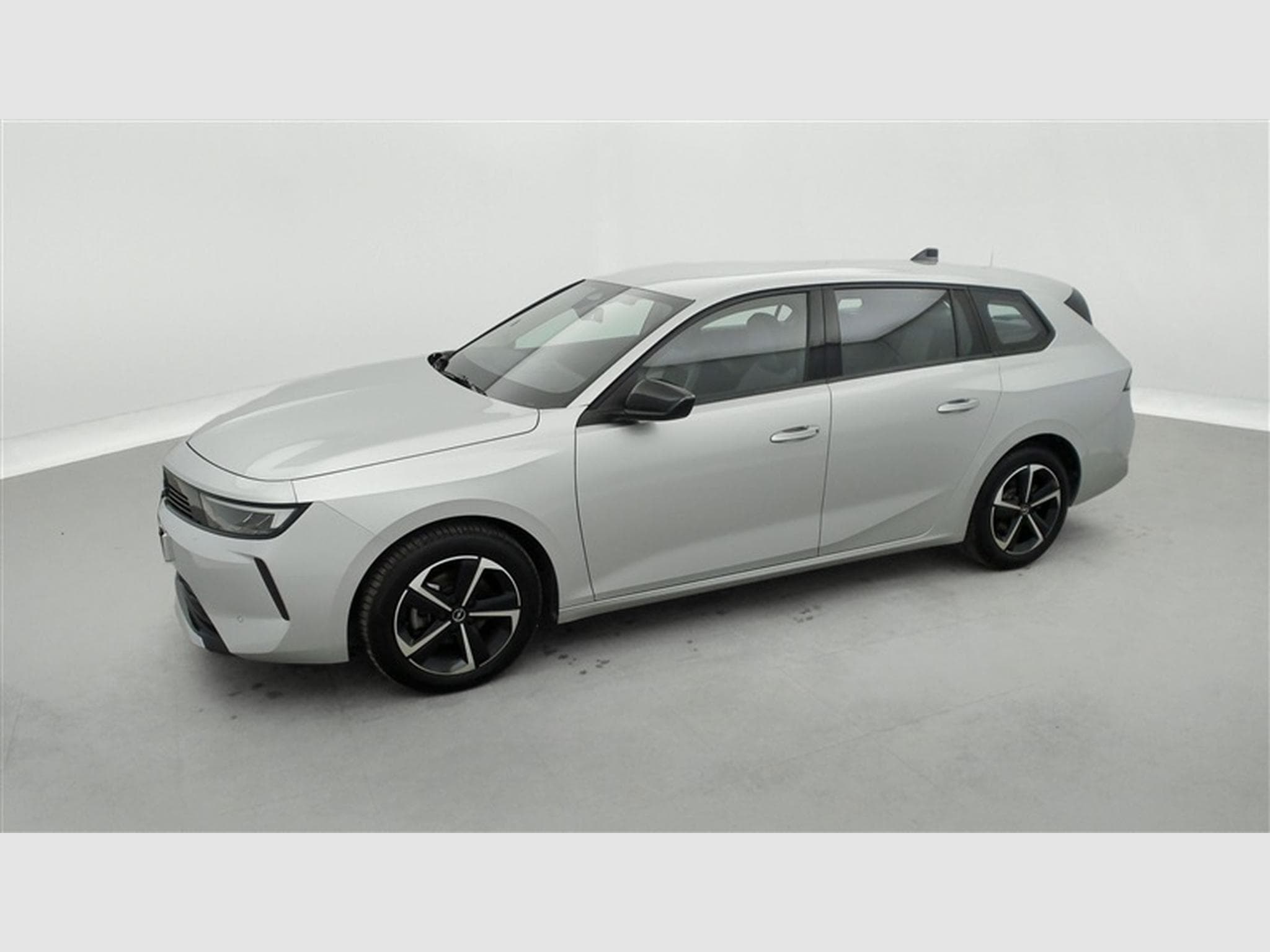Opel Astra Sports Tourer 1.2 Turbo Edition NAVI / FULL LED / CARPLAY (2024) - Foto 21