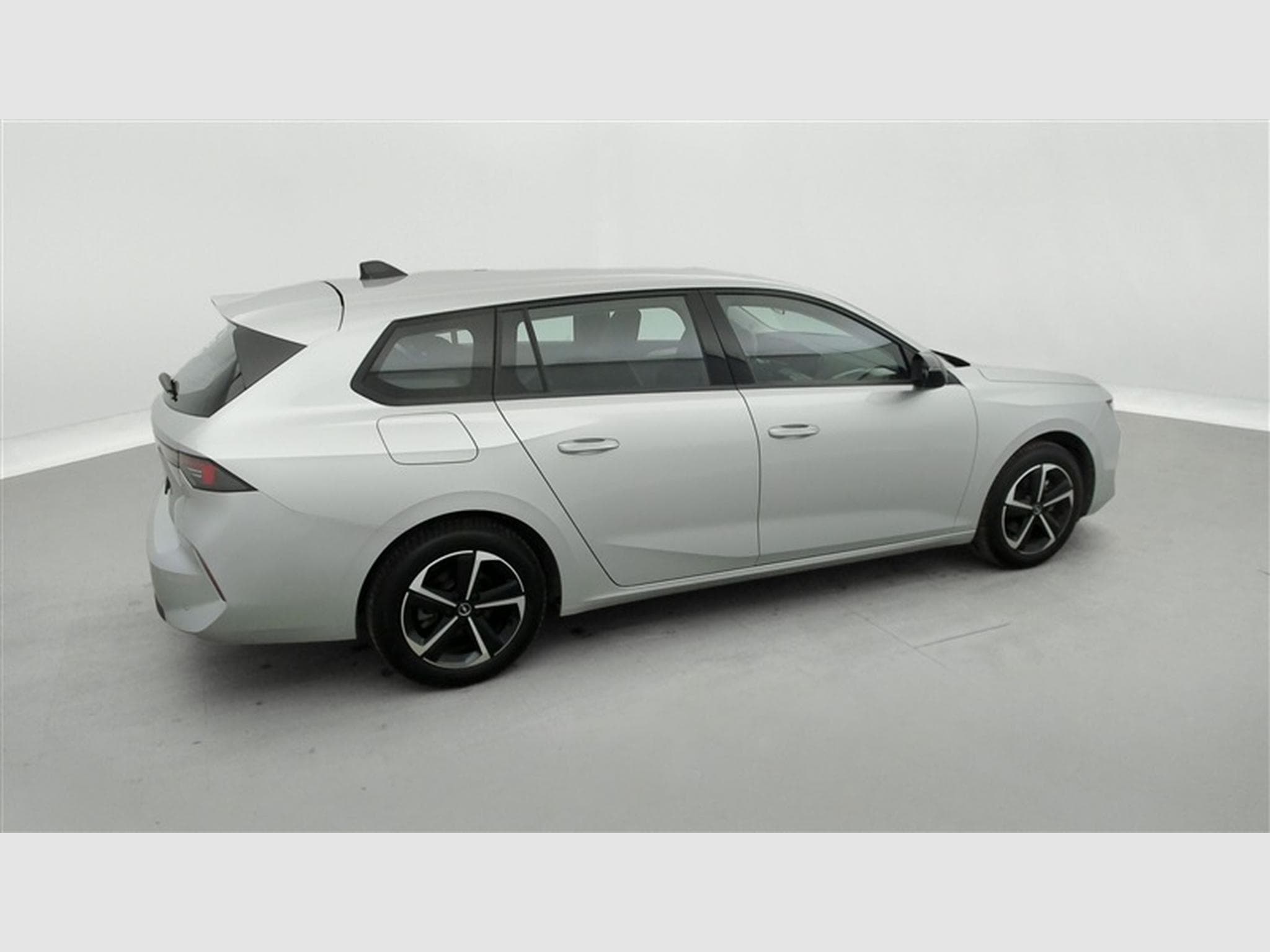 Opel Astra Sports Tourer 1.2 Turbo Edition NAVI / FULL LED / CARPLAY (2024) - Foto 25