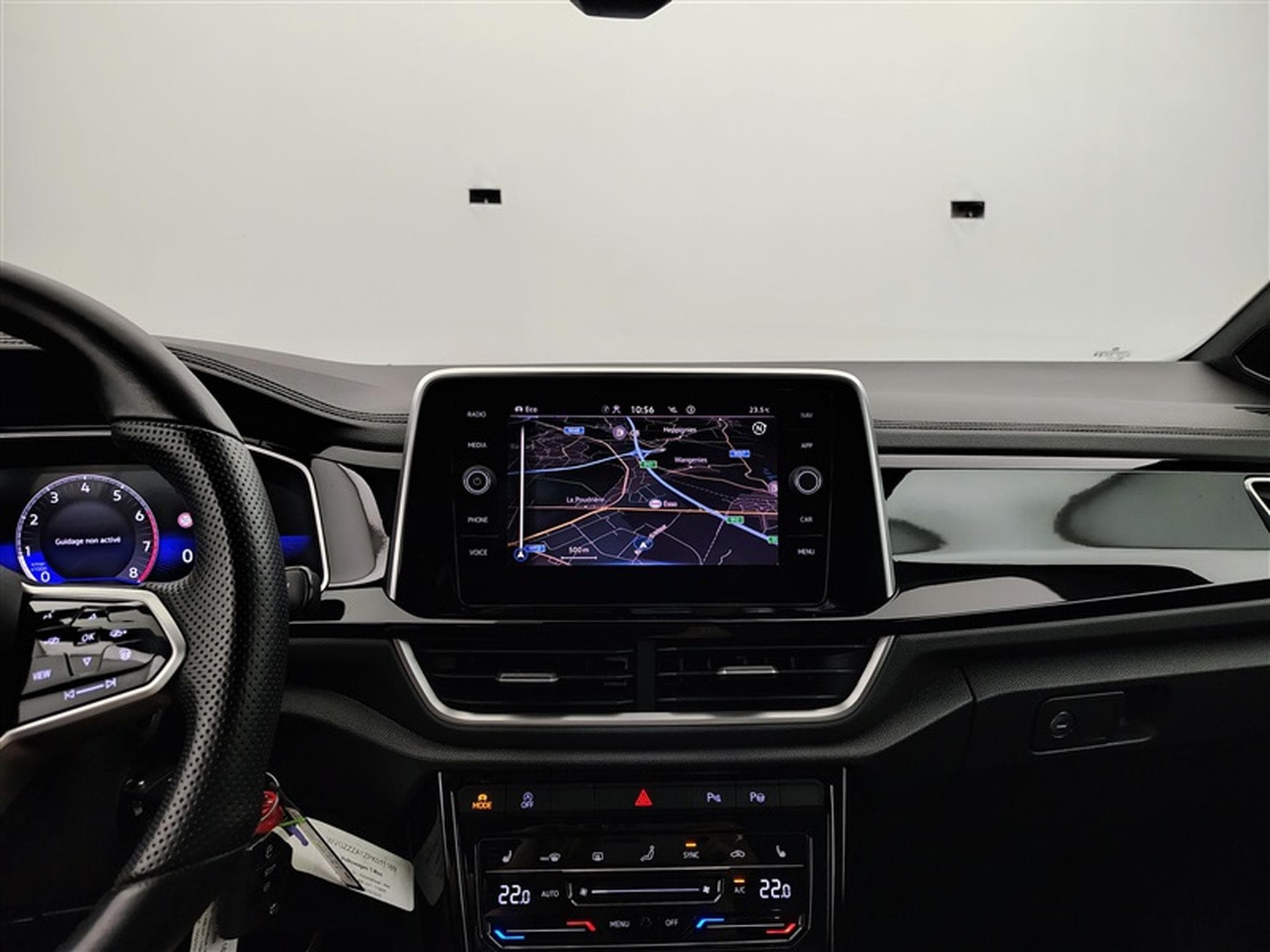 VW T-Roc Cabriolet 1.5 TSI 150cv DSG R-Line NAVI / FULL LED (2023) - Foto 11