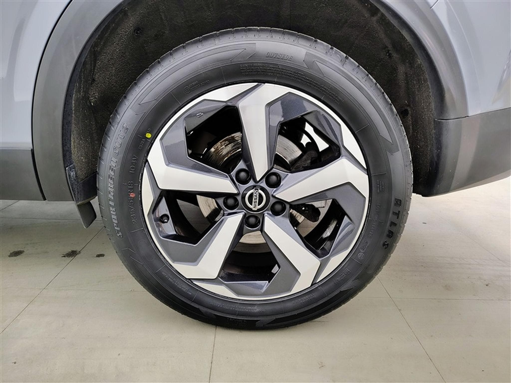 Nissan Qashqai 1.3 DIG-T MHEV Tekna (2022) - Foto 6