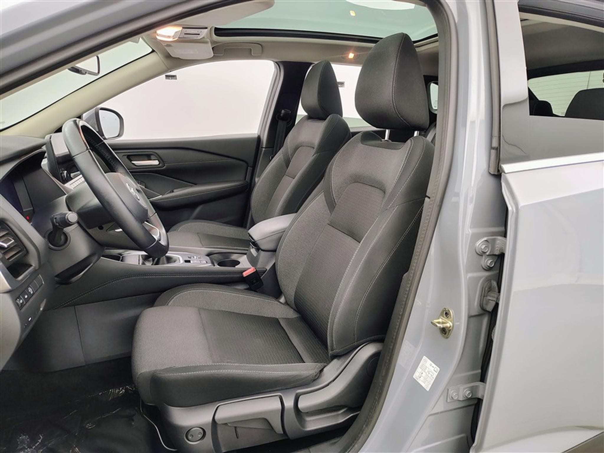 Nissan Qashqai 1.3 DIG-T MHEV Tekna (2022) - Foto 7