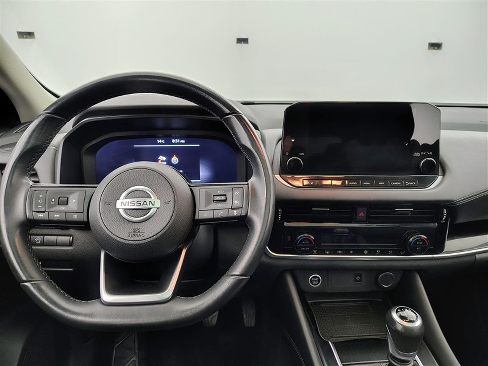 Nissan Qashqai 1.3 DIG-T MHEV Tekna (2022) - Foto 9