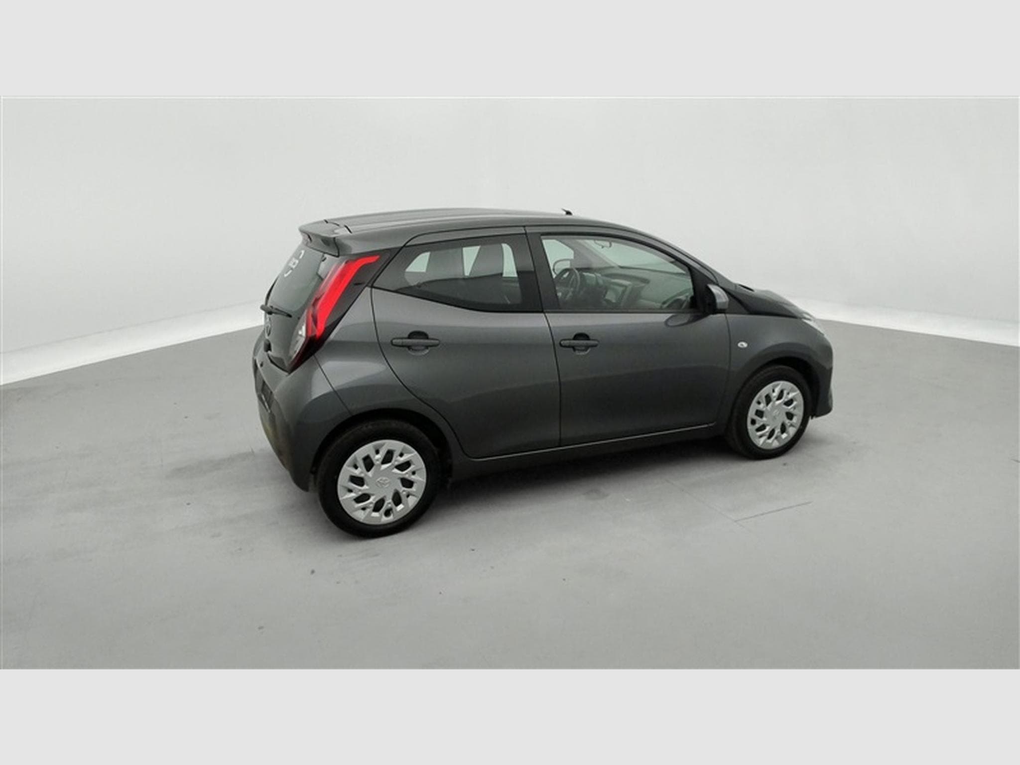 Toyota Aygo 1.0i VVT-i x-play II M/M (2021) - Foto 24