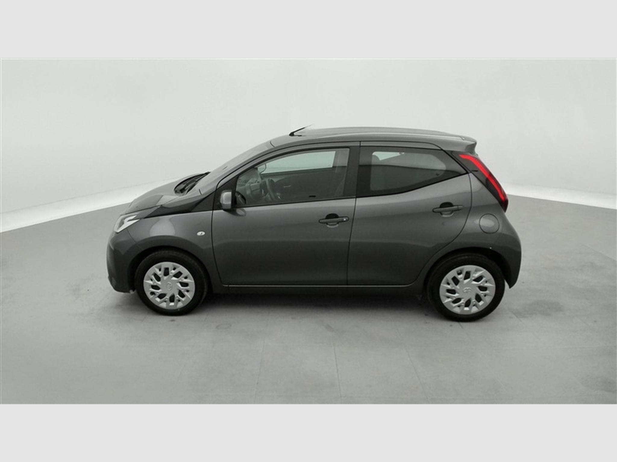 Toyota Aygo 1.0i VVT-i x-play II M/M (2021) - Foto 3