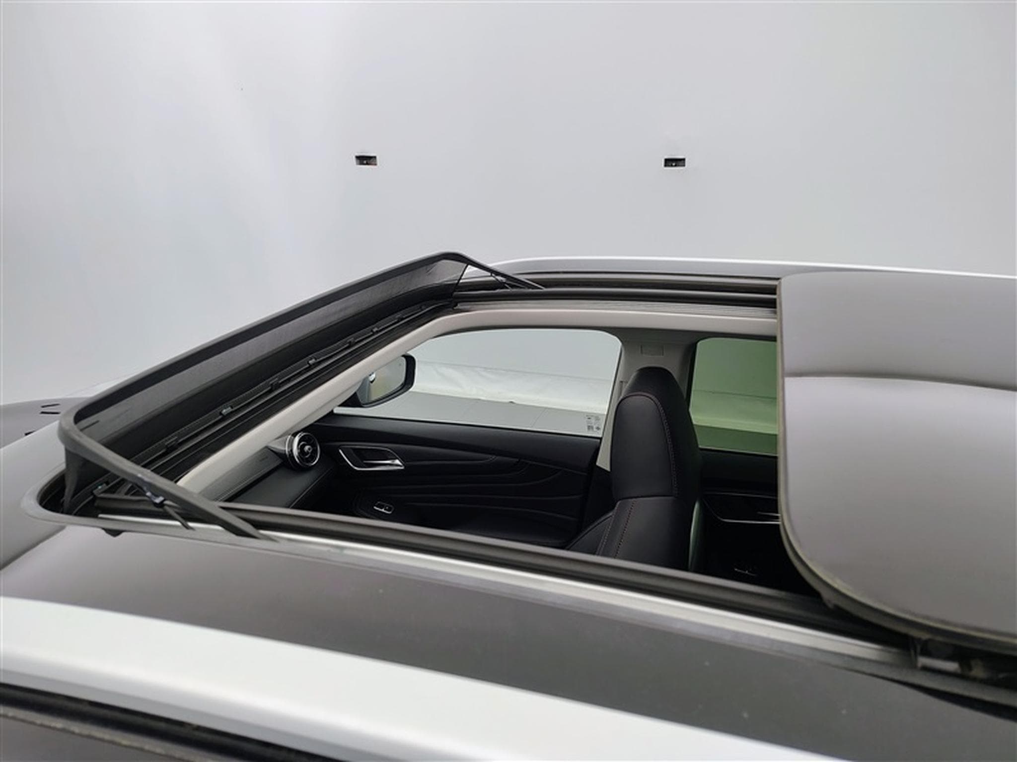 MG EHS 1.5 Turbo PHEV Luxury NAVI / FULL LED / CUIR / TOIT PANO (2021) - Foto 19
