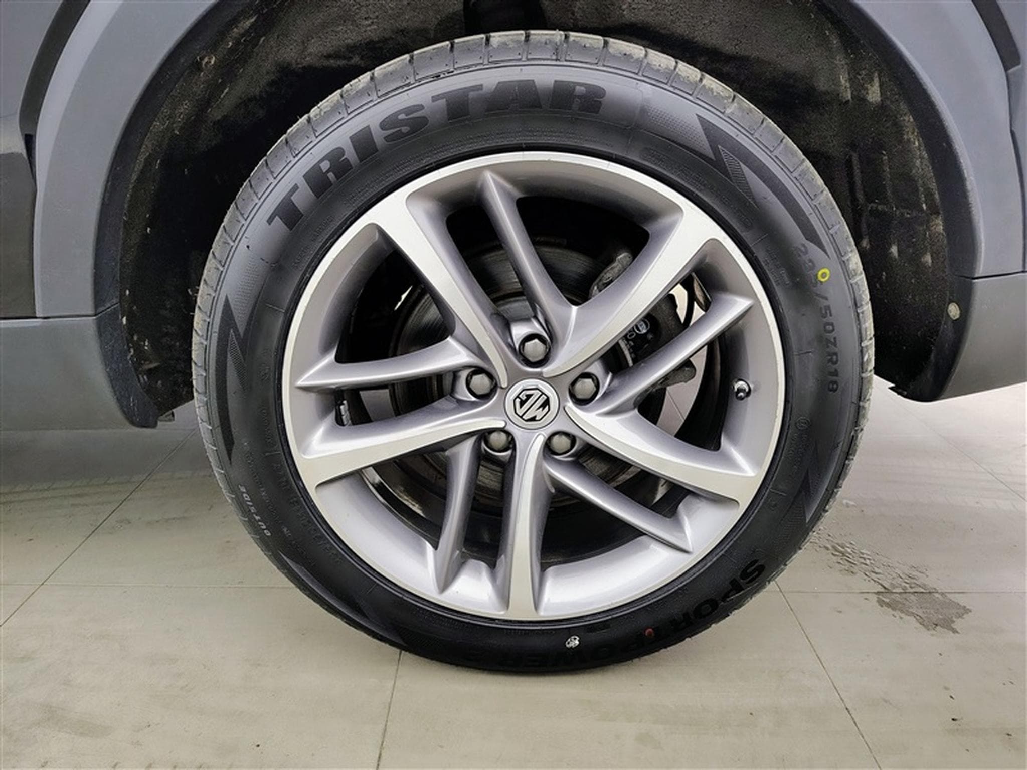 MG EHS 1.5 Turbo PHEV Luxury NAVI / FULL LED / CUIR / TOIT PANO (2021) - Foto 6
