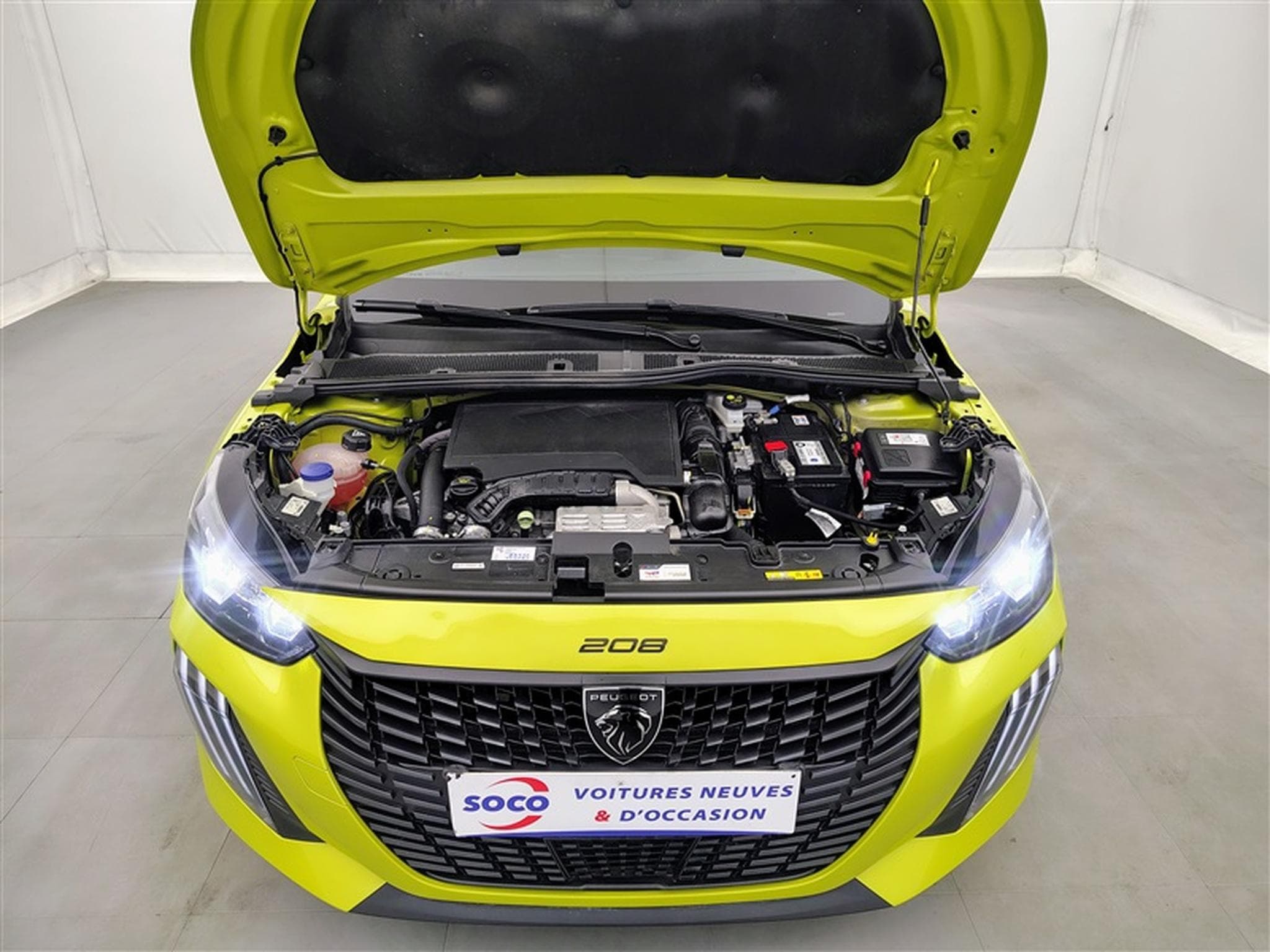 Peugeot 208 1.2i PureTech 100cv Active CARPLAY / FULL LED (2024) - Foto 17