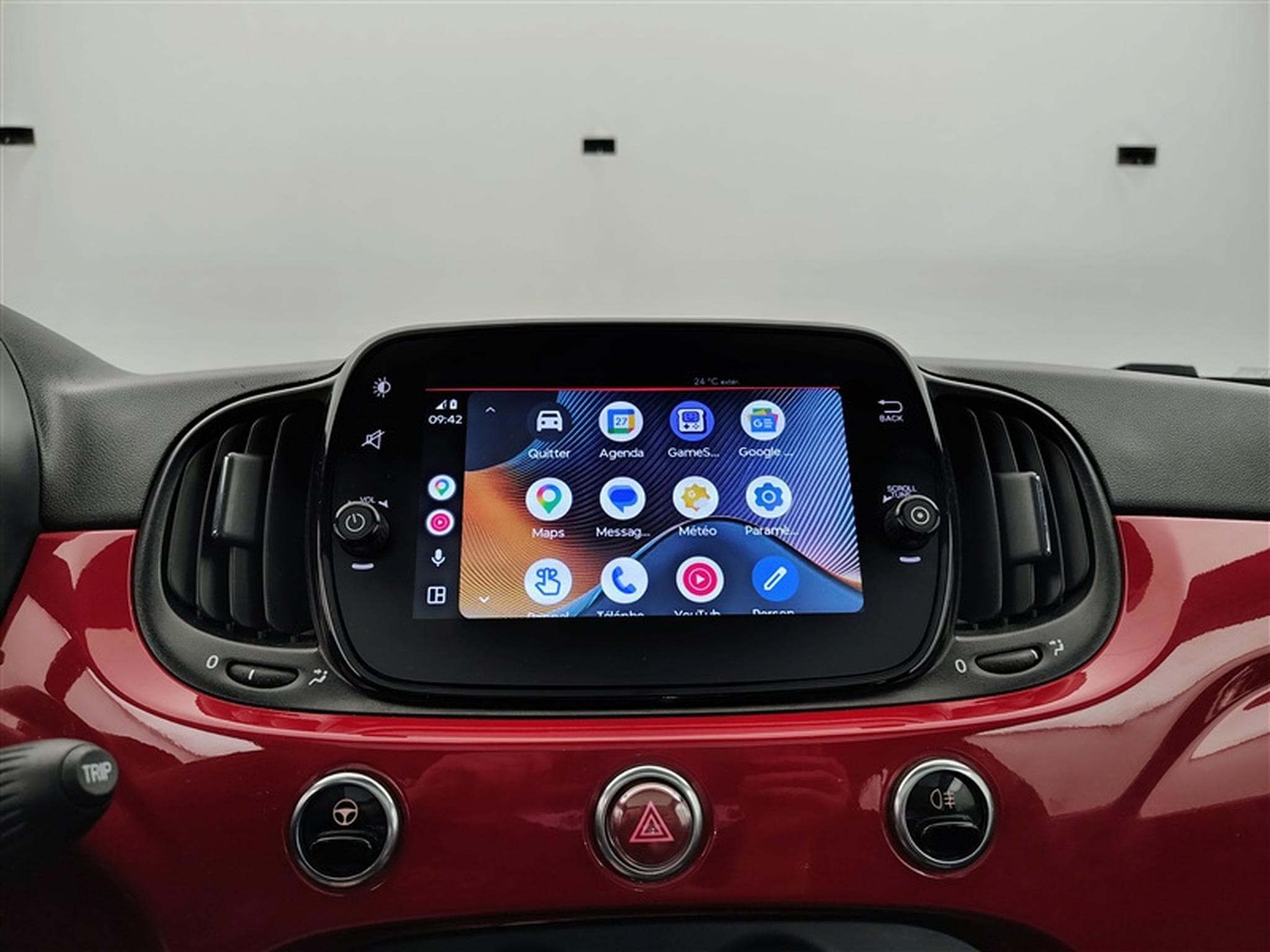 Fiat 500 1.0i MHEV 70Cv Red CARPLAY / PANO / JA (2023) - Foto 19