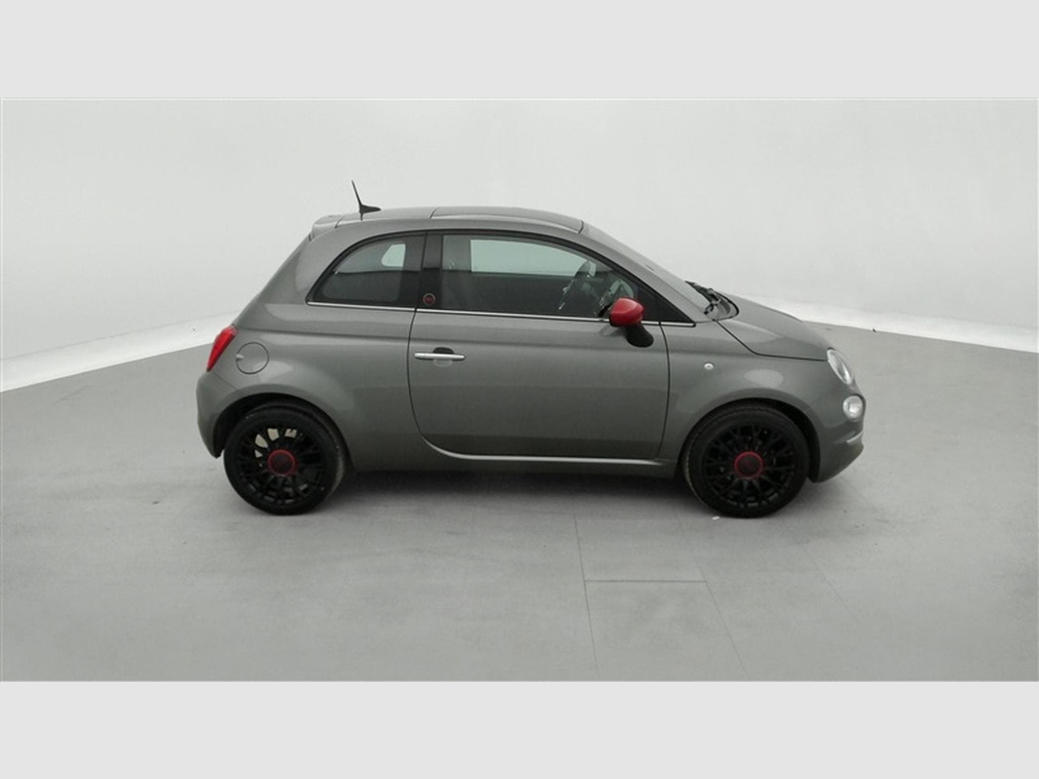 Fiat 500 1.0i MHEV 70Cv Red CARPLAY / PANO / JA (2023) - Foto 23