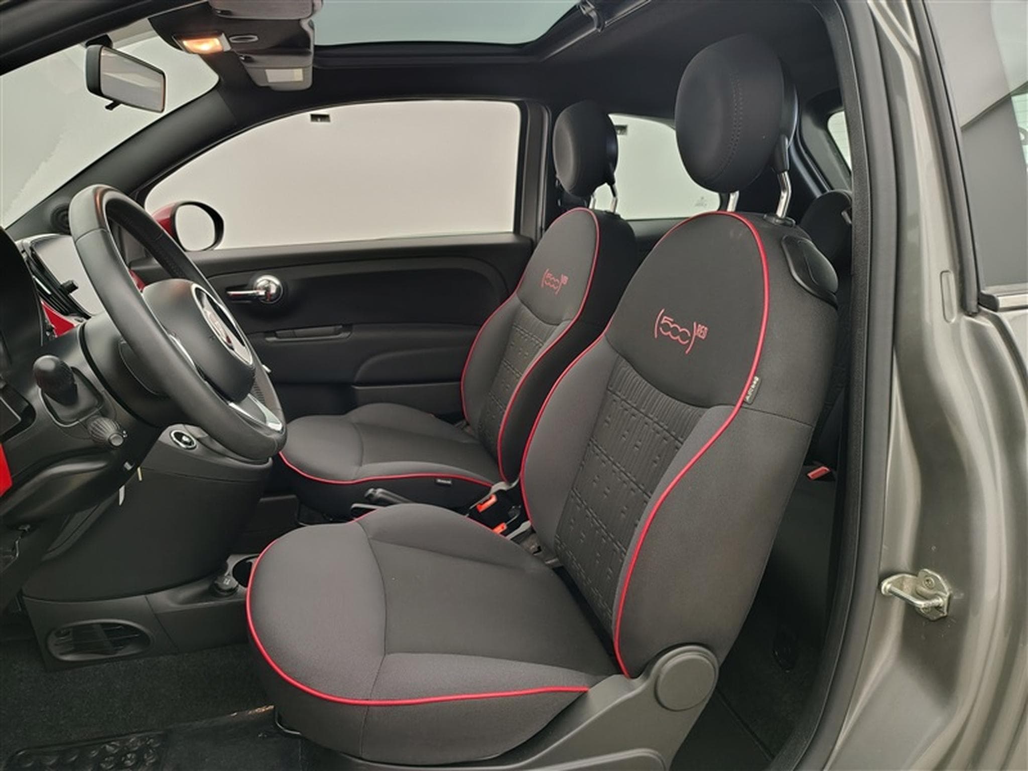 Fiat 500 1.0i MHEV 70Cv Red CARPLAY / PANO / JA (2023) - Foto 7