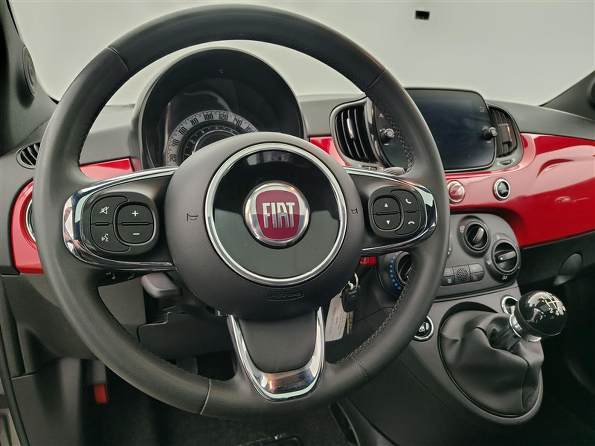 Fiat 500 1.0i MHEV 70Cv Red CARPLAY / PANO / JA (2023) - Foto 9